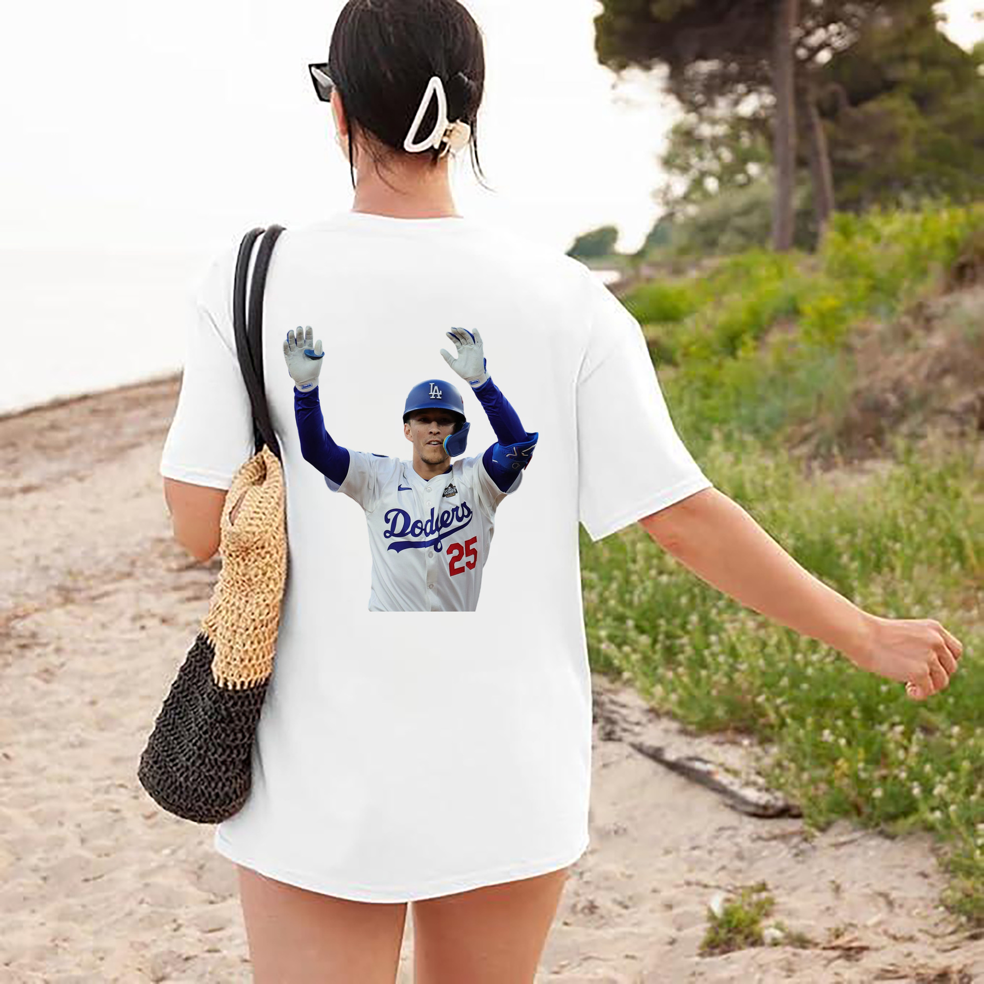  180g Combed Cotton T-Shirt With Back Heat Transfer Print – Soft, Lightweight, Fitted Design – Stylish Casual Wear For Sports & Everyday Use