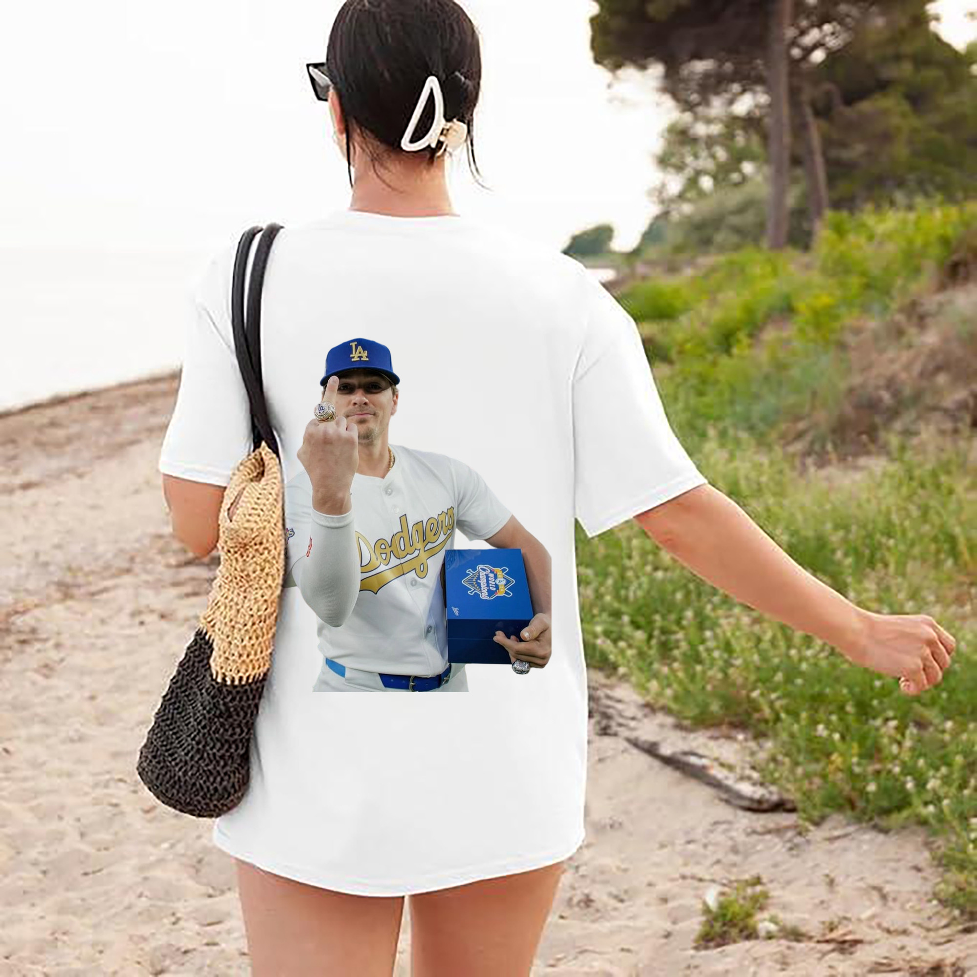  180g Combed Cotton T-Shirt With Back Heat Transfer Print – Soft, Lightweight, Fitted Design – Stylish Casual Wear For Sports & Everyday Use