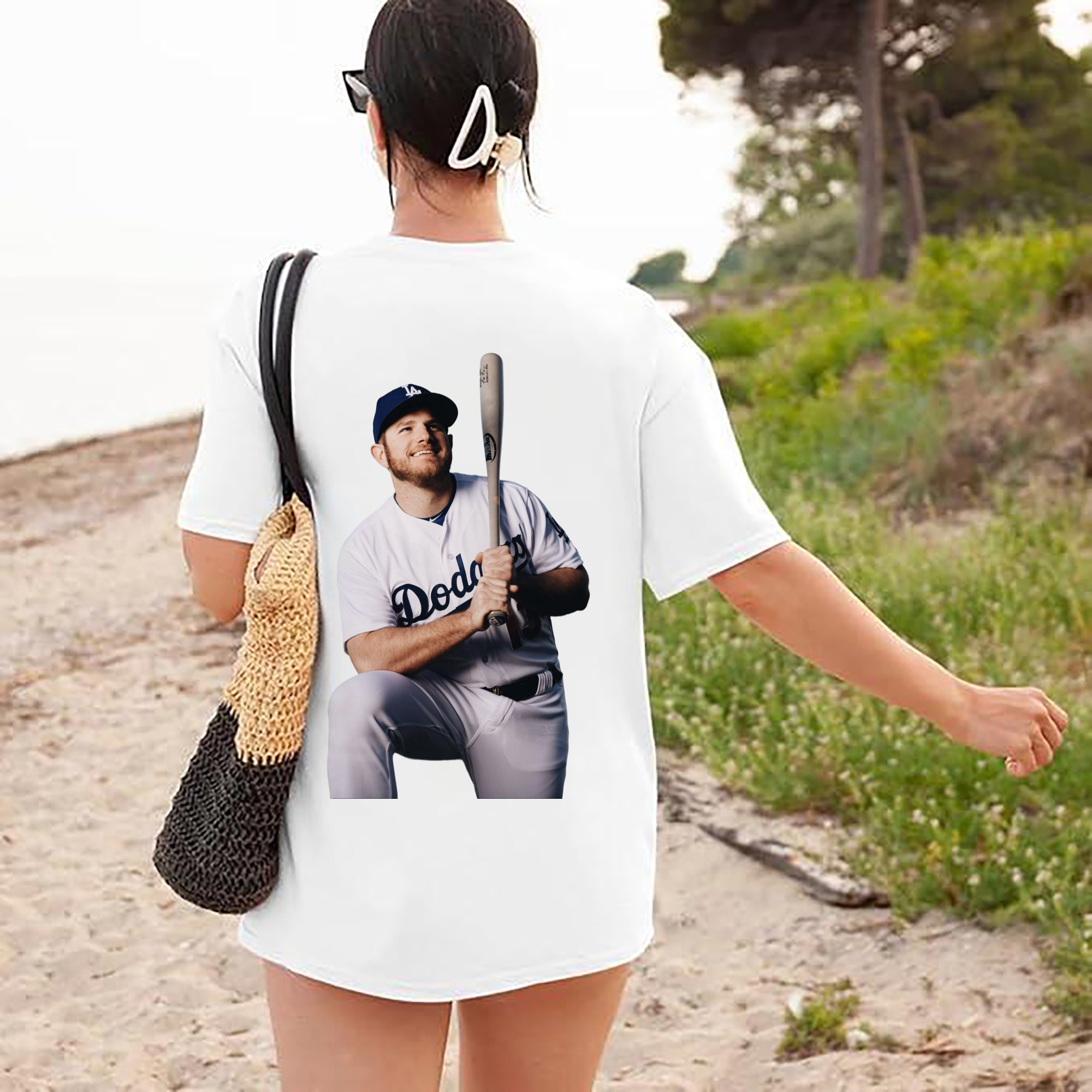  180g Combed Cotton T-Shirt With Back Heat Transfer Print – Soft, Lightweight, Fitted Design – Stylish Casual Wear For Sports & Everyday Use