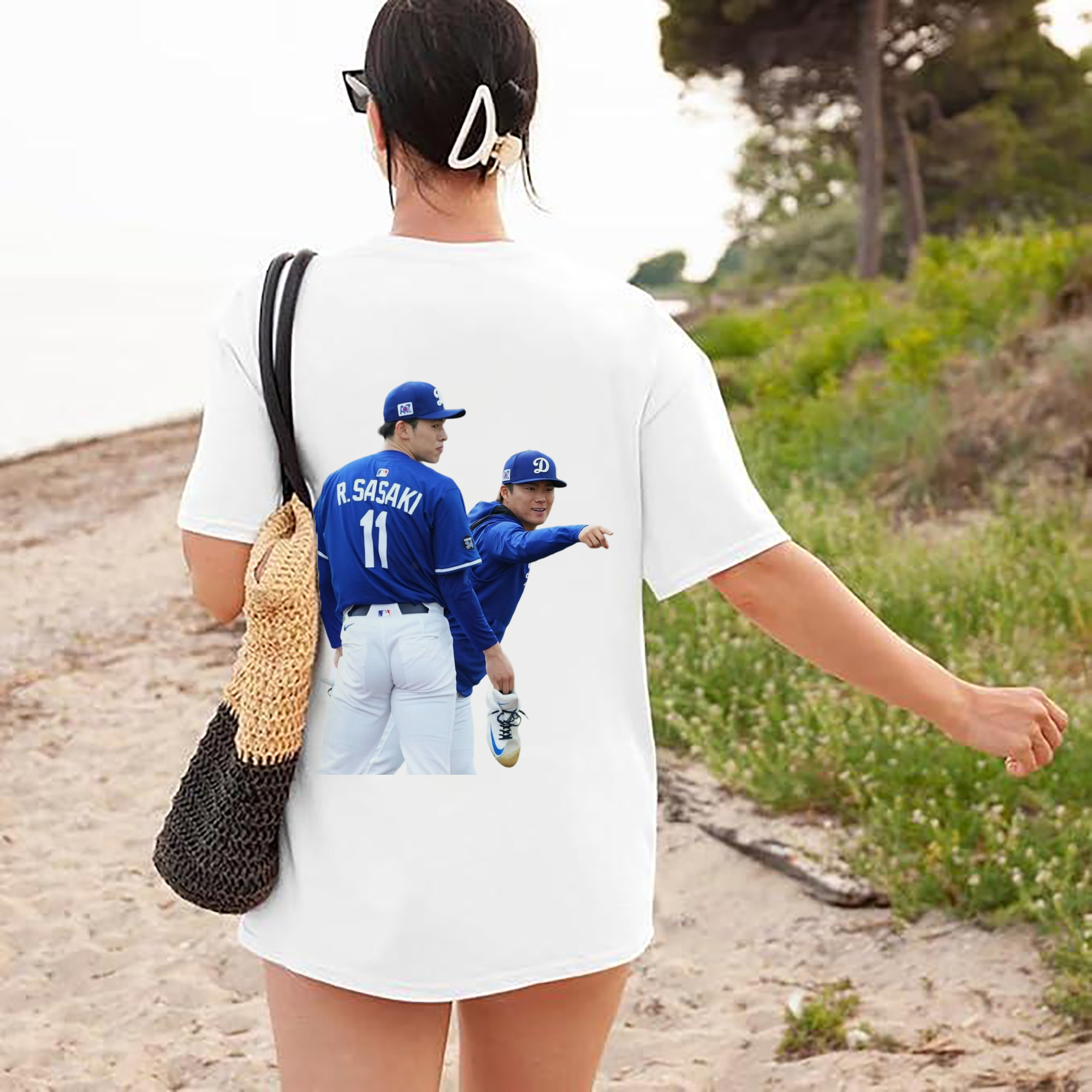  180g Combed Cotton T-Shirt With Back Heat Transfer Print – Soft, Lightweight, Fitted Design – Stylish Casual Wear For Sports & Everyday Use