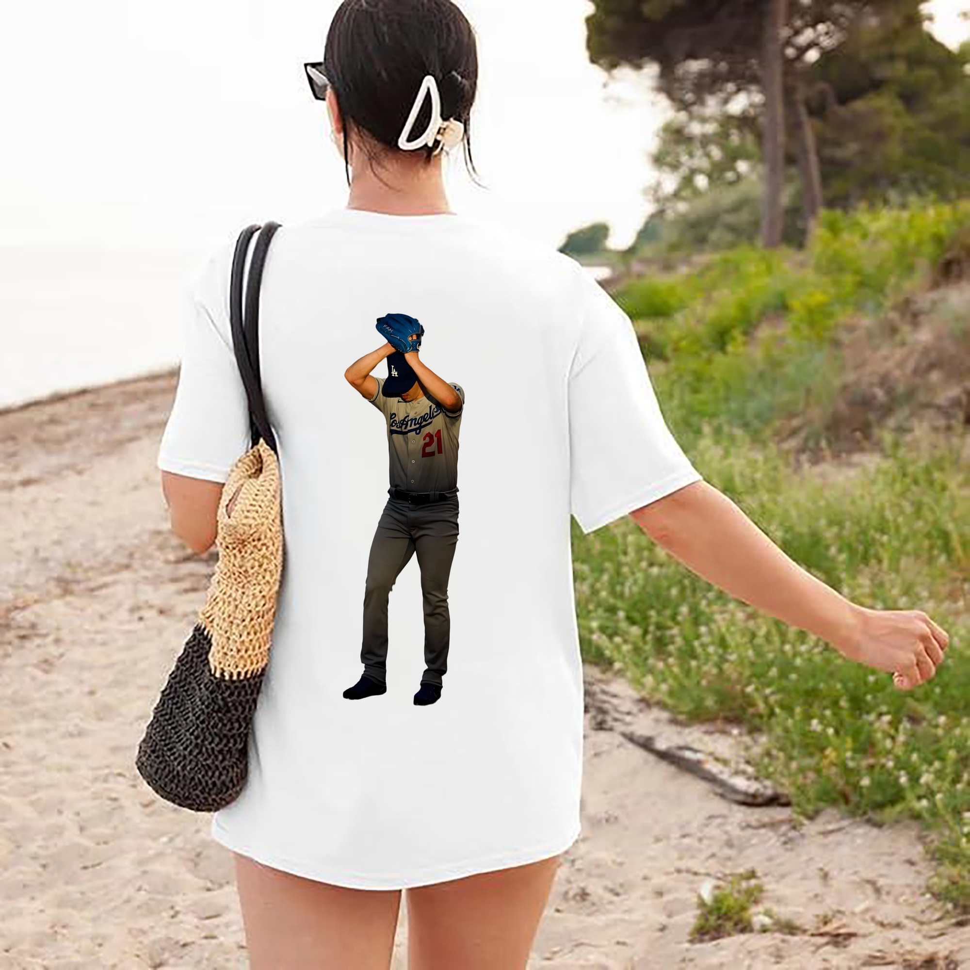  180g Combed Cotton T-Shirt With Back Heat Transfer Print – Soft, Lightweight, Fitted Design – Stylish Casual Wear For Sports & Everyday Use