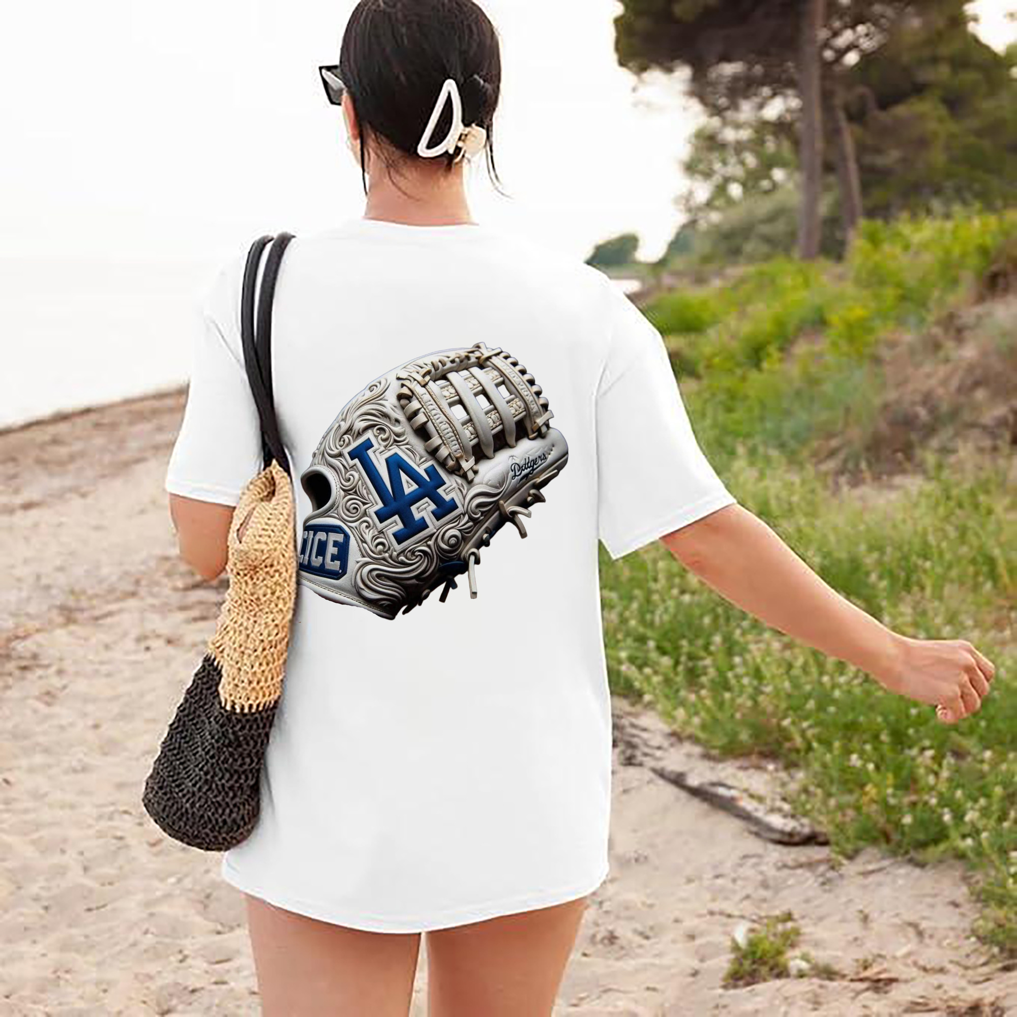  180g Combed Cotton T-Shirt With Back Heat Transfer Print – Soft, Lightweight, Fitted Design – Stylish Casual Wear For Sports & Everyday Use