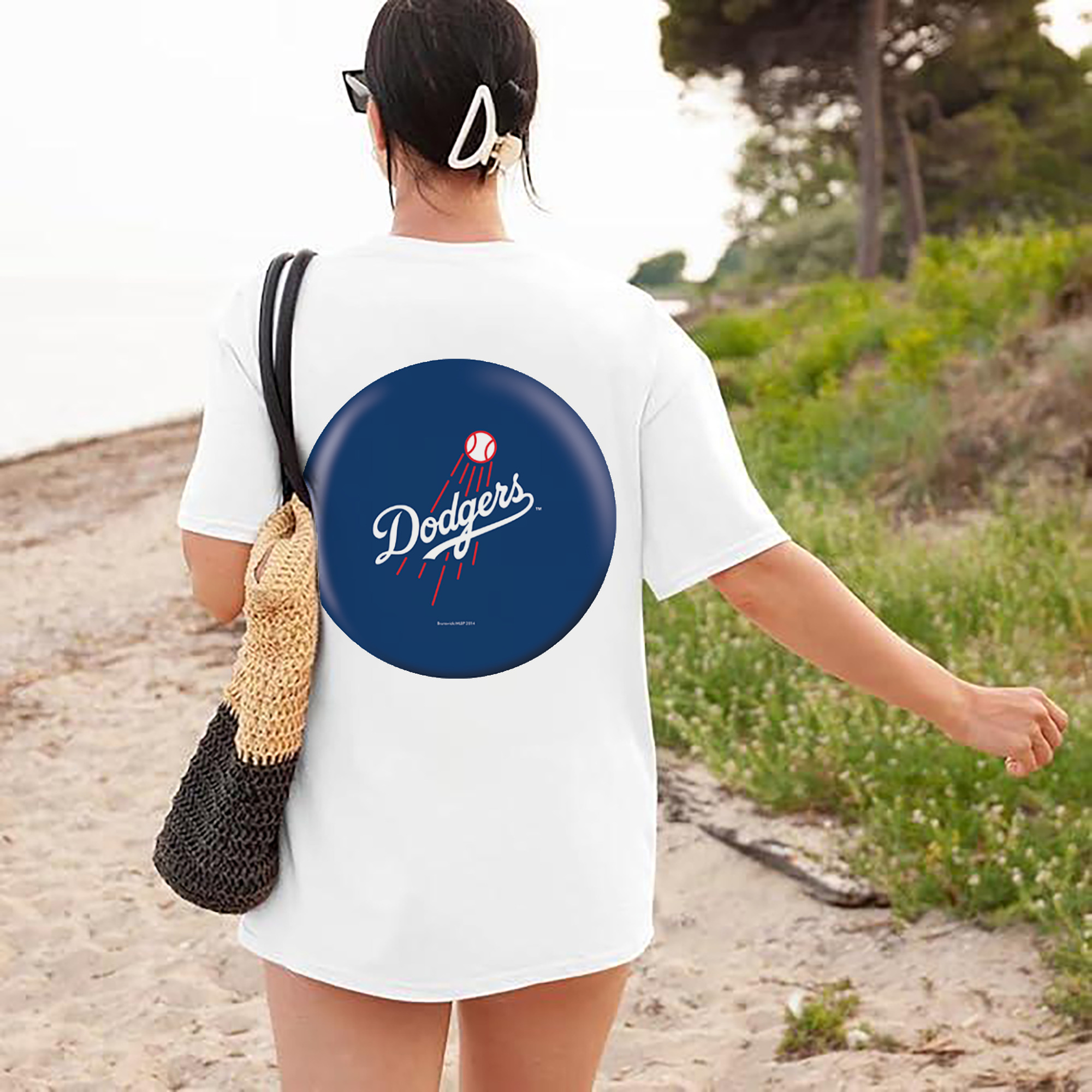  180g Combed Cotton T-Shirt With Back Heat Transfer Print – Soft, Lightweight, Fitted Design – Stylish Casual Wear For Sports & Everyday Use