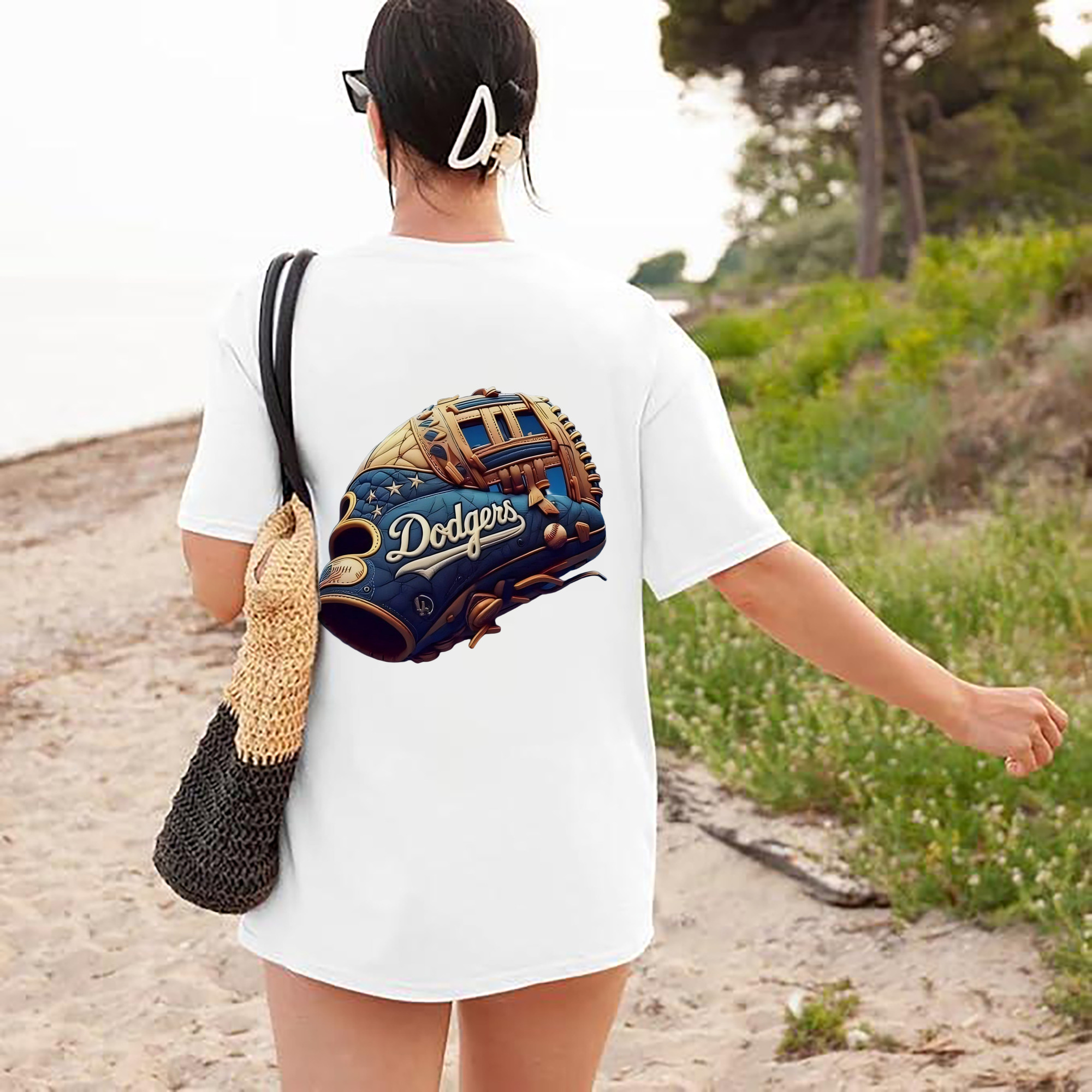  180g Combed Cotton T-Shirt With Back Heat Transfer Print – Soft, Lightweight, Fitted Design – Stylish Casual Wear For Sports & Everyday Use