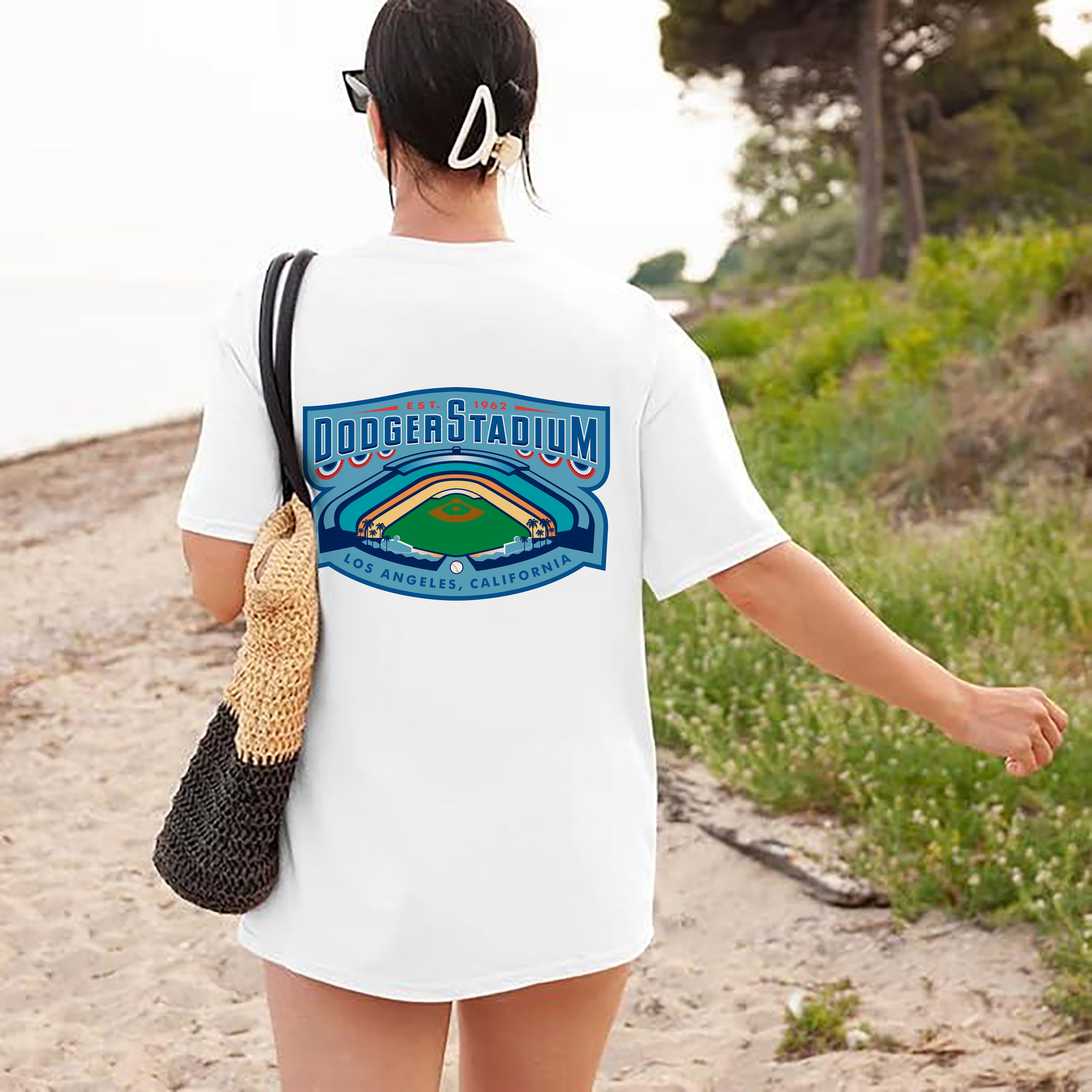  180g Combed Cotton T-Shirt With Back Heat Transfer Print – Soft, Lightweight, Fitted Design – Stylish Casual Wear For Sports & Everyday Use