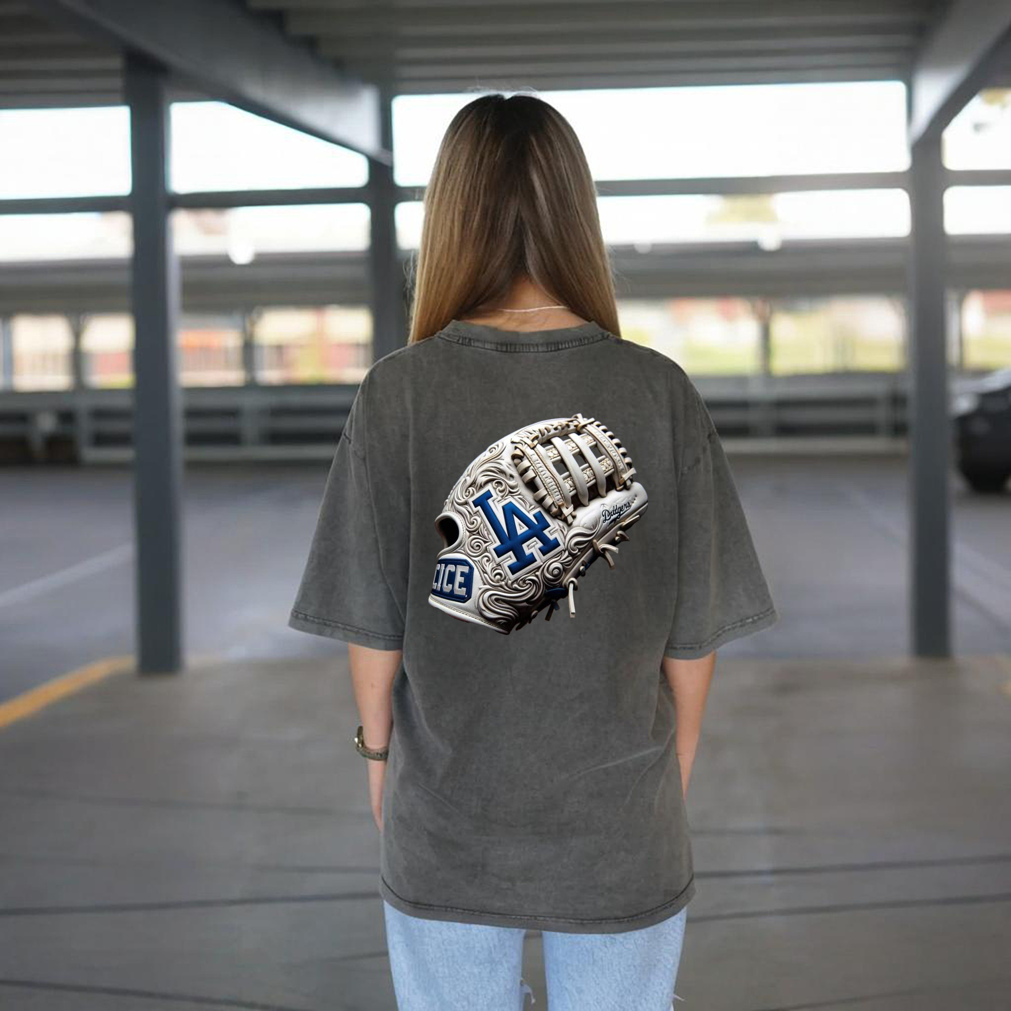  Washed Vintage 230g Cotton Oversized T-Shirt With Back Heat Transfer Print – Soft, Lightweight & Stylish – Comfortable Casual Wear For Sports & Everyday Use