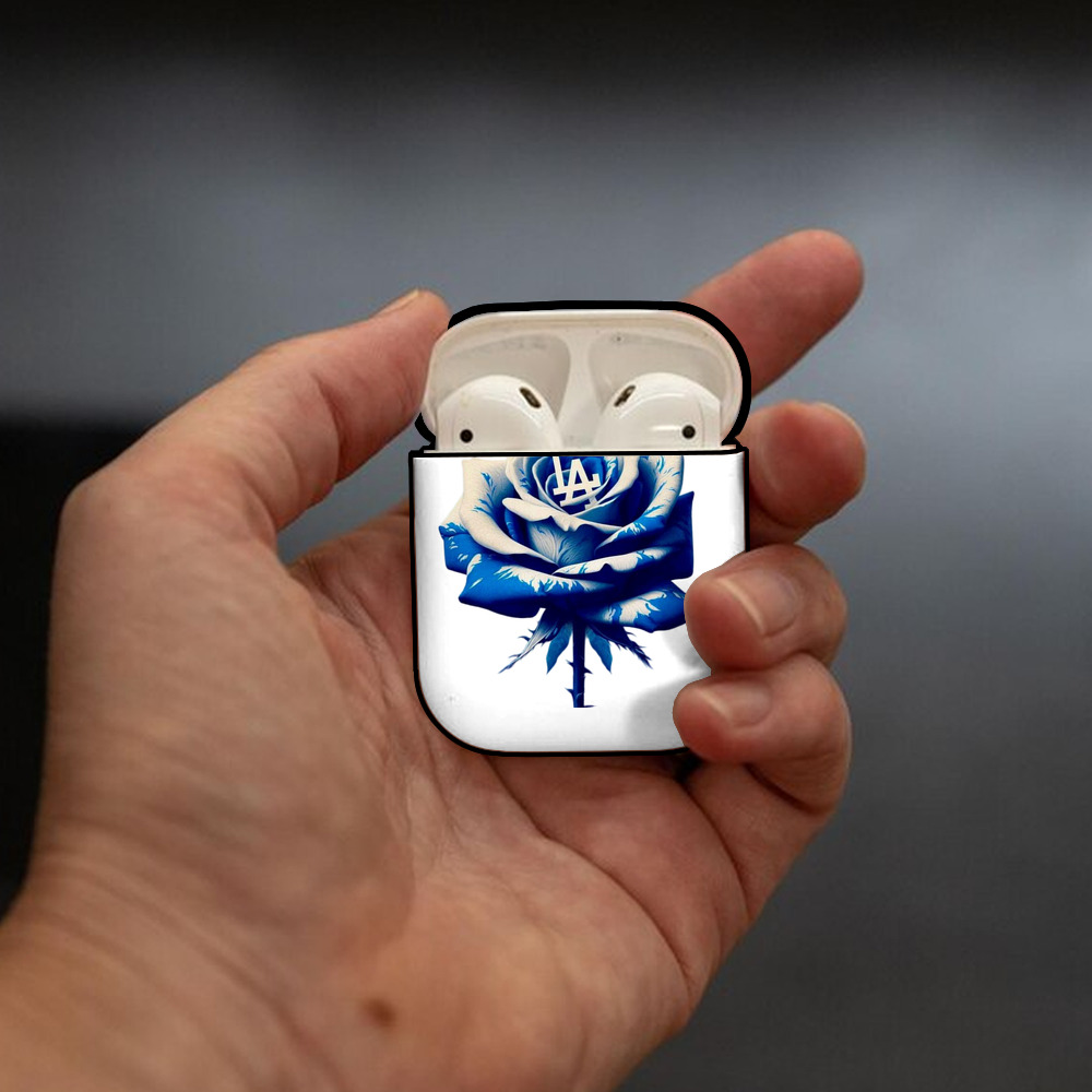  AirPods 2 Case Hard Shell Black, Flexible PC Material, Precise Cutouts, Full Protection, Anti-Fingerprint, Washable, Includes Keychain – Durable & Slim Design