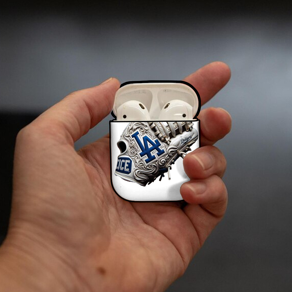  AirPods 2 Case Hard Shell Black, Flexible PC Material, Precise Cutouts, Full Protection, Anti-Fingerprint, Washable, Includes Keychain – Durable & Slim Design