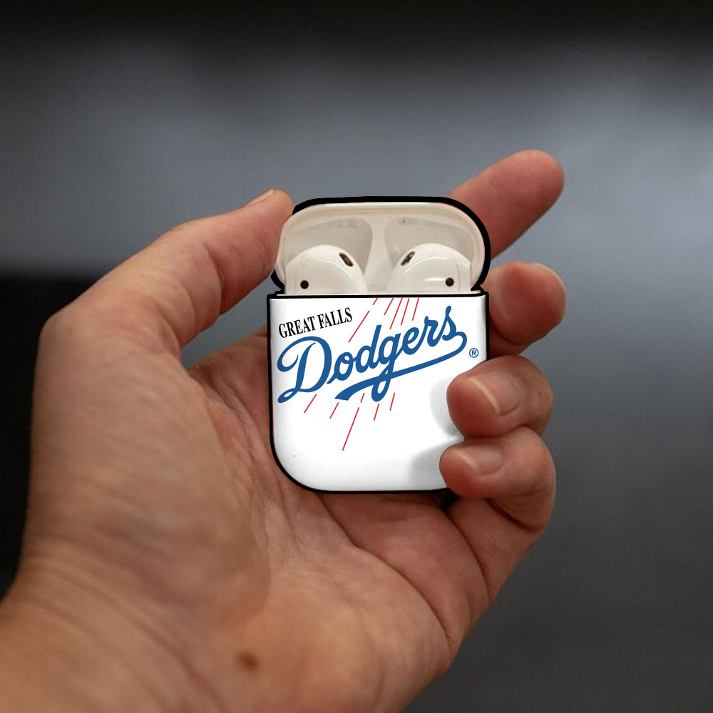  AirPods 2 Case Hard Shell Black, Flexible PC Material, Precise Cutouts, Full Protection, Anti-Fingerprint, Washable, Includes Keychain – Durable & Slim Design