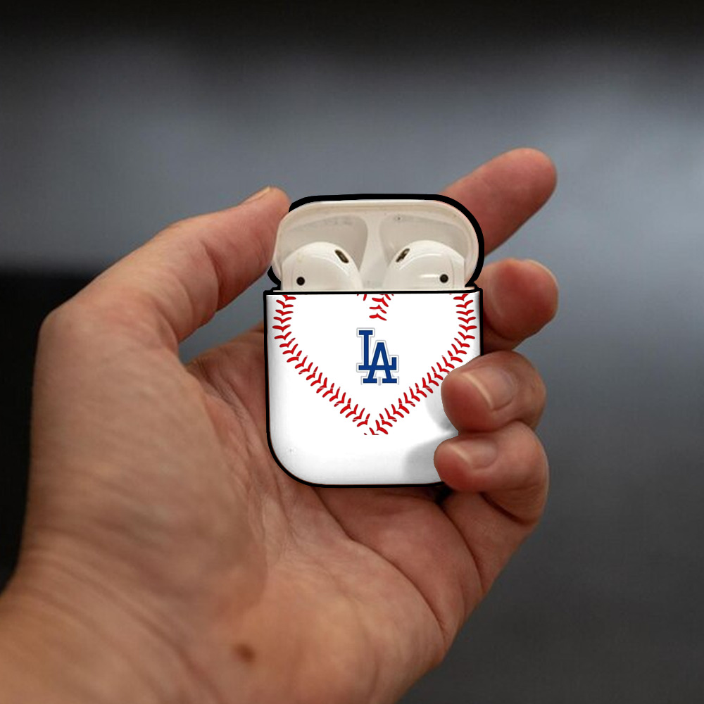  AirPods 2 Case Hard Shell Black, Flexible PC Material, Precise Cutouts, Full Protection, Anti-Fingerprint, Washable, Includes Keychain – Durable & Slim Design