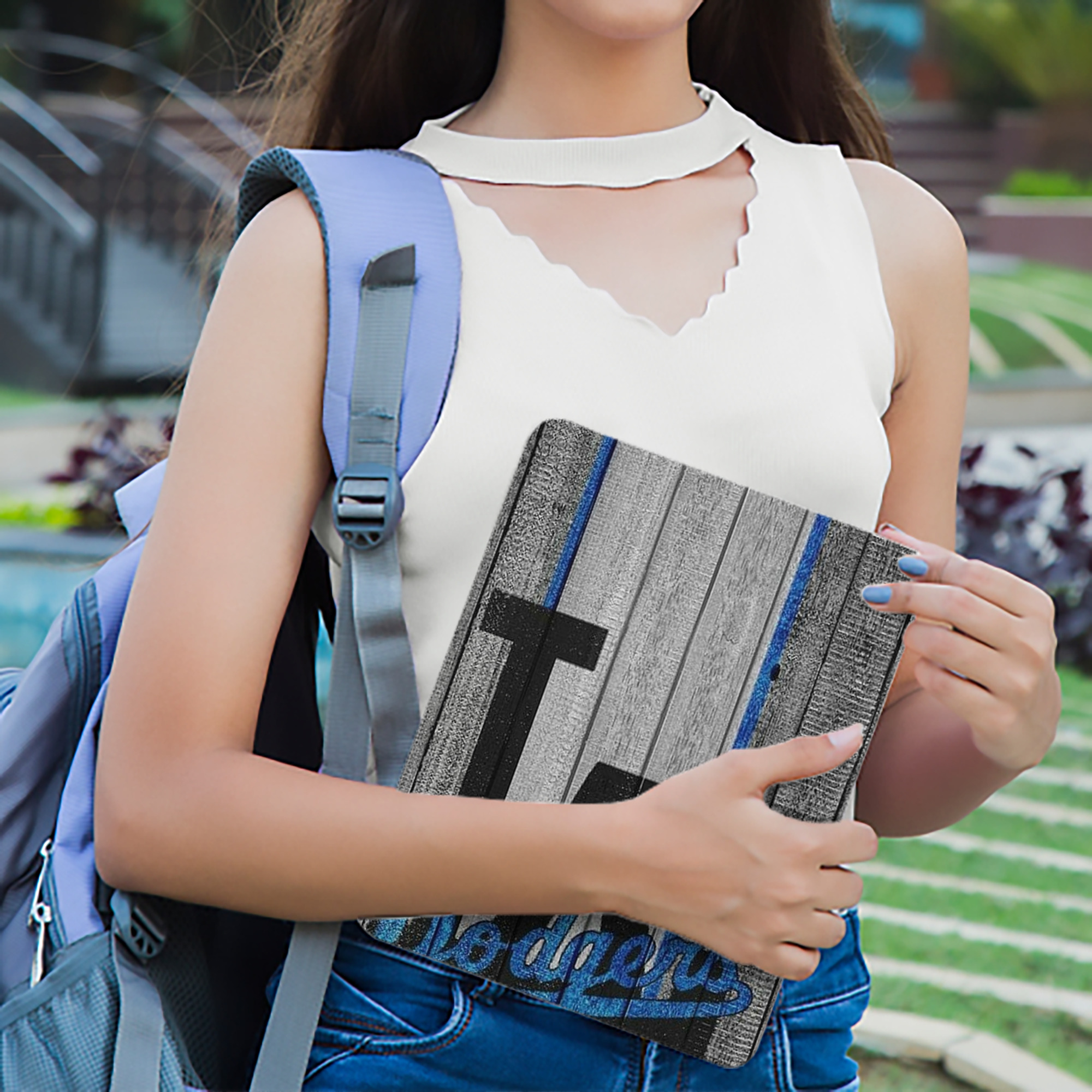  Premium Tri-Fold PU Leather & Silicone IPad Case With Pencil Slot – Fits 9.5,10.5,10.9 – Adjustable Stand, Slim, Protective