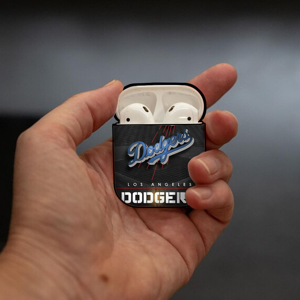  AirPods 2 Case Hard Shell Black, Flexible PC Material, Precise Cutouts, Full Protection, Anti-Fingerprint, Washable, Includes Keychain – Durable & Slim Design