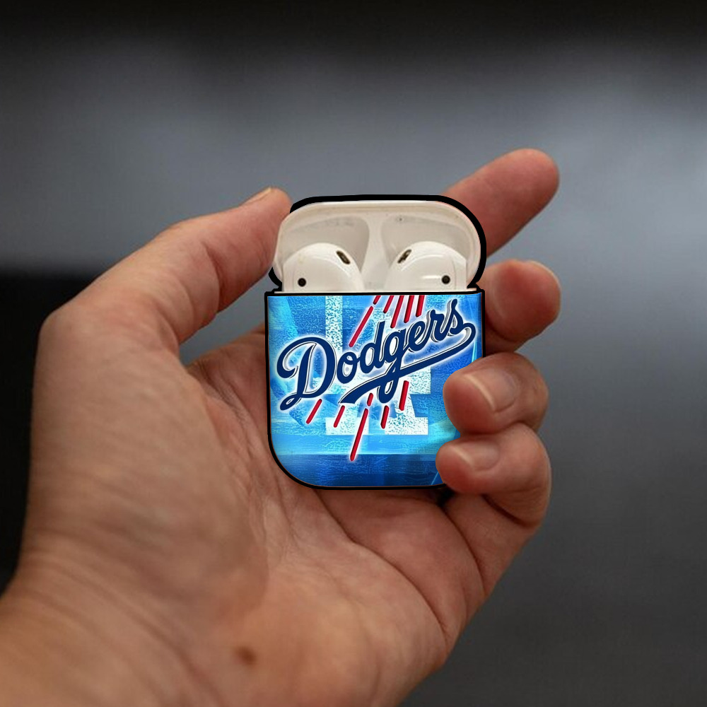  AirPods 2 Case Hard Shell Black, Flexible PC Material, Precise Cutouts, Full Protection, Anti-Fingerprint, Washable, Includes Keychain – Durable & Slim Design