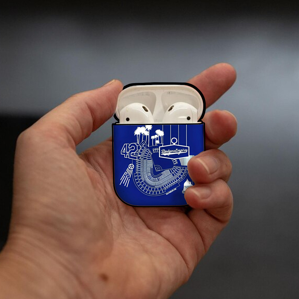  AirPods 2 Case Hard Shell Black, Flexible PC Material, Precise Cutouts, Full Protection, Anti-Fingerprint, Washable, Includes Keychain – Durable & Slim Design