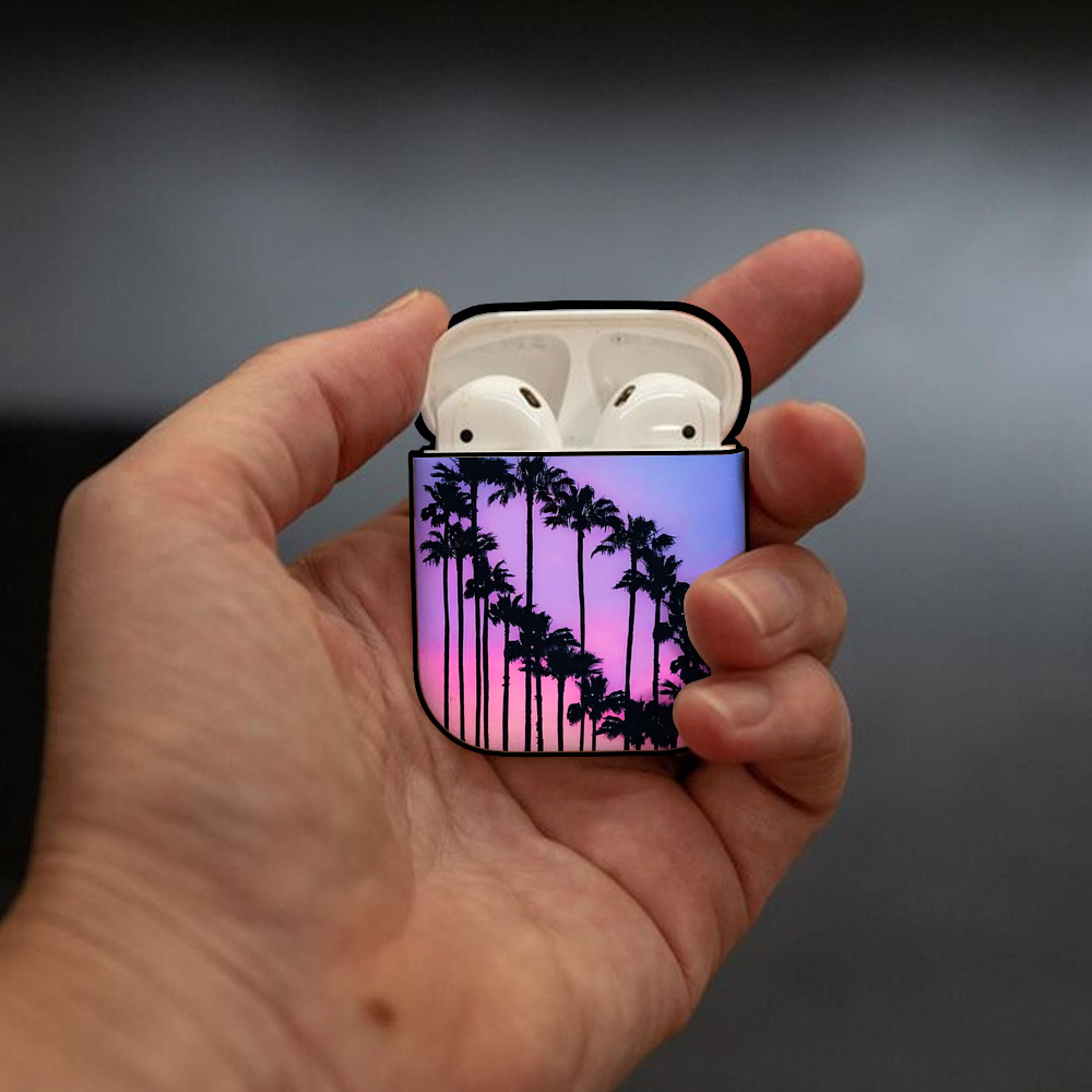  AirPods 2 Case Hard Shell Black, Flexible PC Material, Precise Cutouts, Full Protection, Anti-Fingerprint, Washable, Includes Keychain – Durable & Slim Design