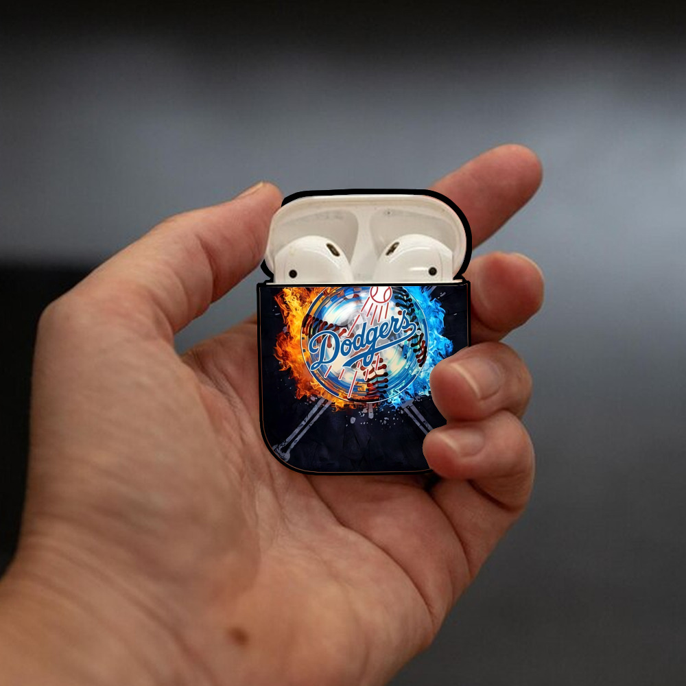  AirPods 2 Case Hard Shell Black, Flexible PC Material, Precise Cutouts, Full Protection, Anti-Fingerprint, Washable, Includes Keychain – Durable & Slim Design