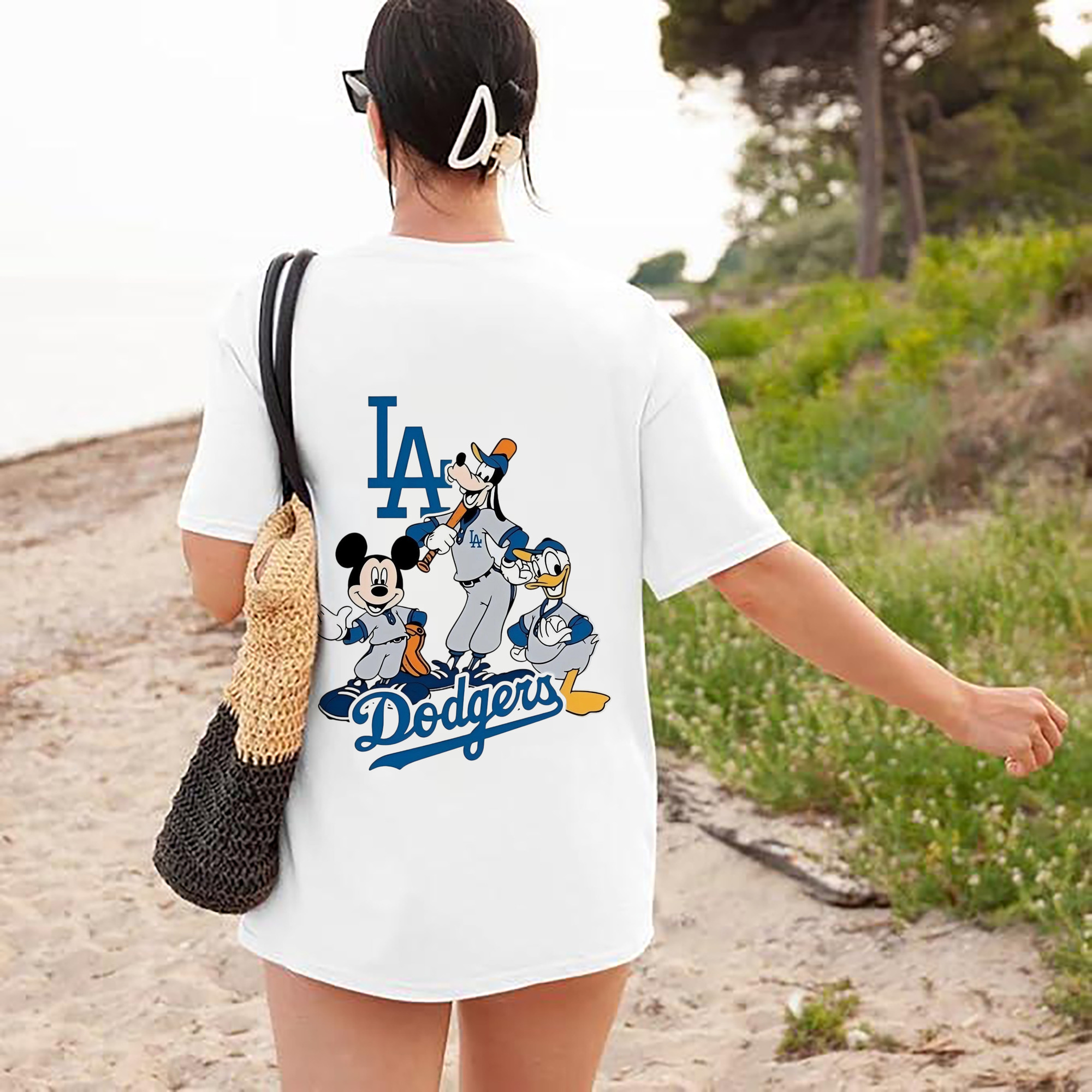  180g Combed Cotton T-Shirt With Back Heat Transfer Print – Soft, Lightweight, Fitted Design – Stylish Casual Wear For Sports & Everyday Use