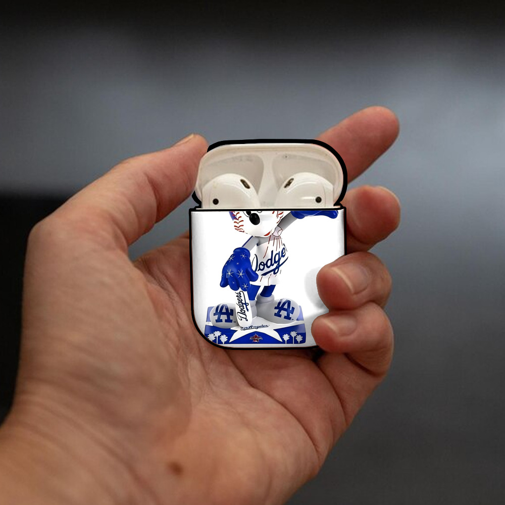  AirPods 2 Case Hard Shell Black, Flexible PC Material, Precise Cutouts, Full Protection, Anti-Fingerprint, Washable, Includes Keychain – Durable & Slim Design