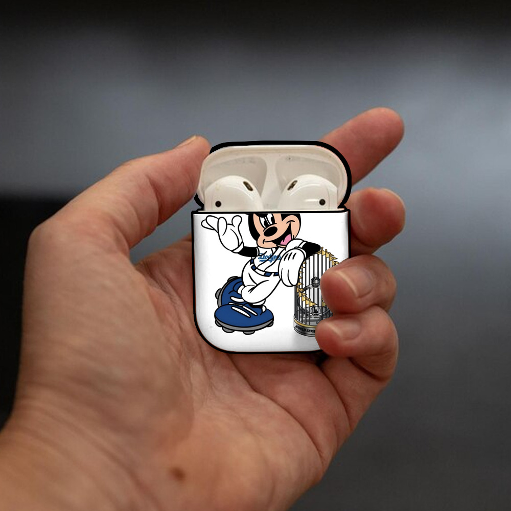  AirPods 2 Case Hard Shell Black, Flexible PC Material, Precise Cutouts, Full Protection, Anti-Fingerprint, Washable, Includes Keychain – Durable & Slim Design