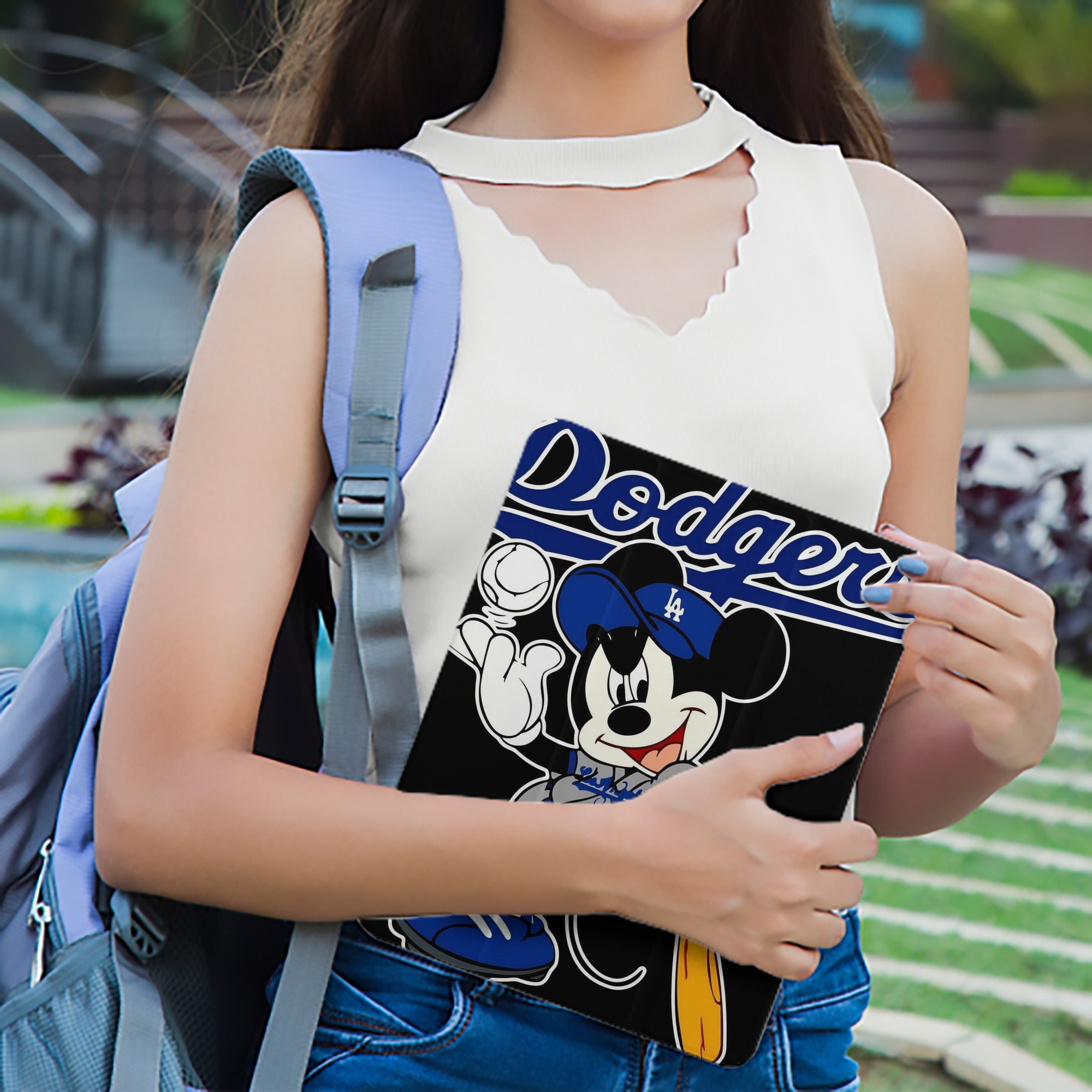  Premium Tri-Fold PU Leather & Silicone IPad Case With Pencil Slot – Fits 9.5,10.5,10.9 – Adjustable Stand, Slim, Protective