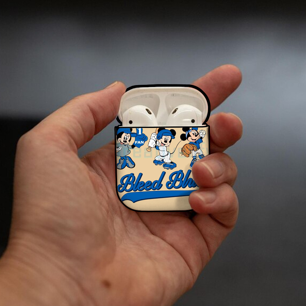  AirPods 2 Case Hard Shell Black, Flexible PC Material, Precise Cutouts, Full Protection, Anti-Fingerprint, Washable, Includes Keychain – Durable & Slim Design