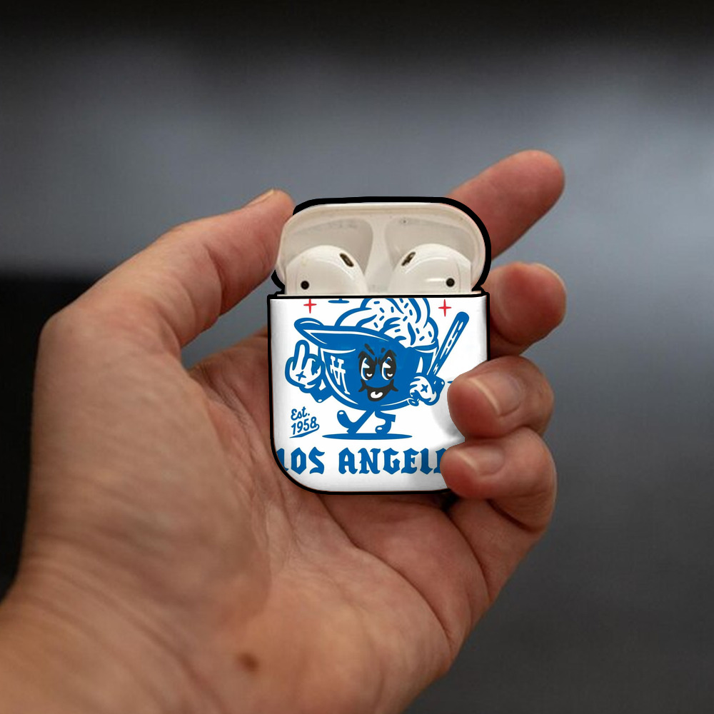  AirPods 2 Case Hard Shell Black, Flexible PC Material, Precise Cutouts, Full Protection, Anti-Fingerprint, Washable, Includes Keychain – Durable & Slim Design