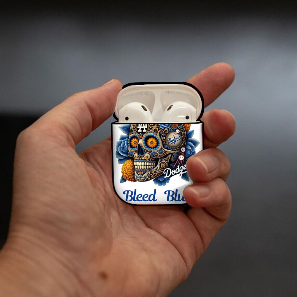  AirPods 2 Case Hard Shell Black, Flexible PC Material, Precise Cutouts, Full Protection, Anti-Fingerprint, Washable, Includes Keychain – Durable & Slim Design