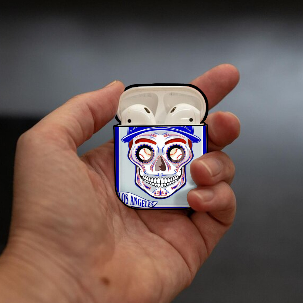  AirPods 2 Case Hard Shell Black, Flexible PC Material, Precise Cutouts, Full Protection, Anti-Fingerprint, Washable, Includes Keychain – Durable & Slim Design