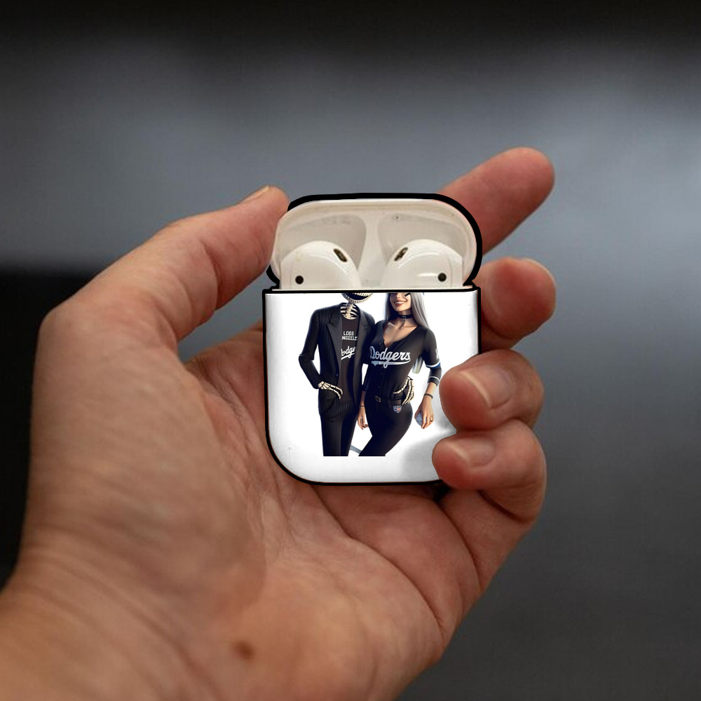  AirPods 2 Case Hard Shell Black, Flexible PC Material, Precise Cutouts, Full Protection, Anti-Fingerprint, Washable, Includes Keychain – Durable & Slim Design