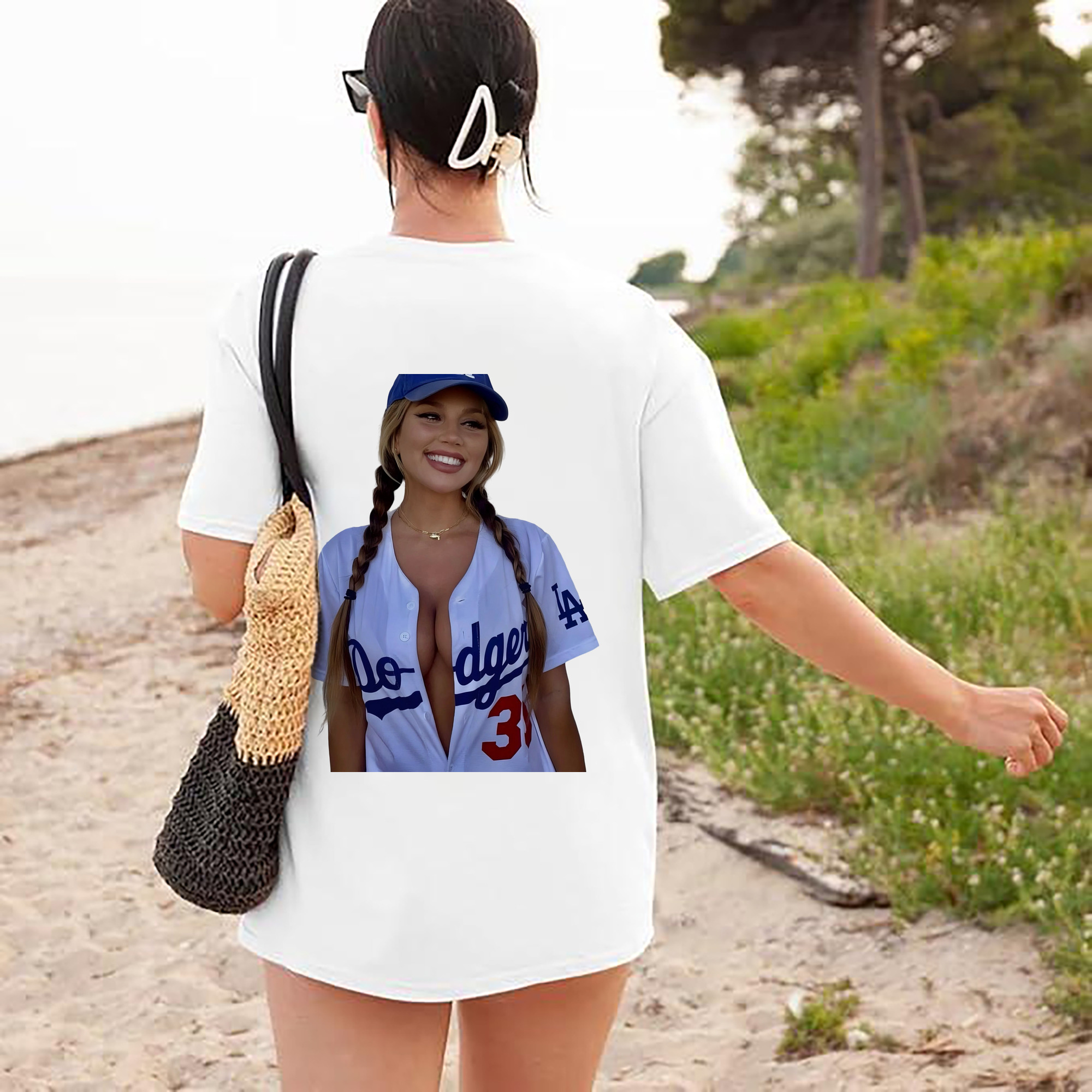  180g Combed Cotton T-Shirt With Back Heat Transfer Print – Soft, Lightweight, Fitted Design – Stylish Casual Wear For Sports & Everyday Use