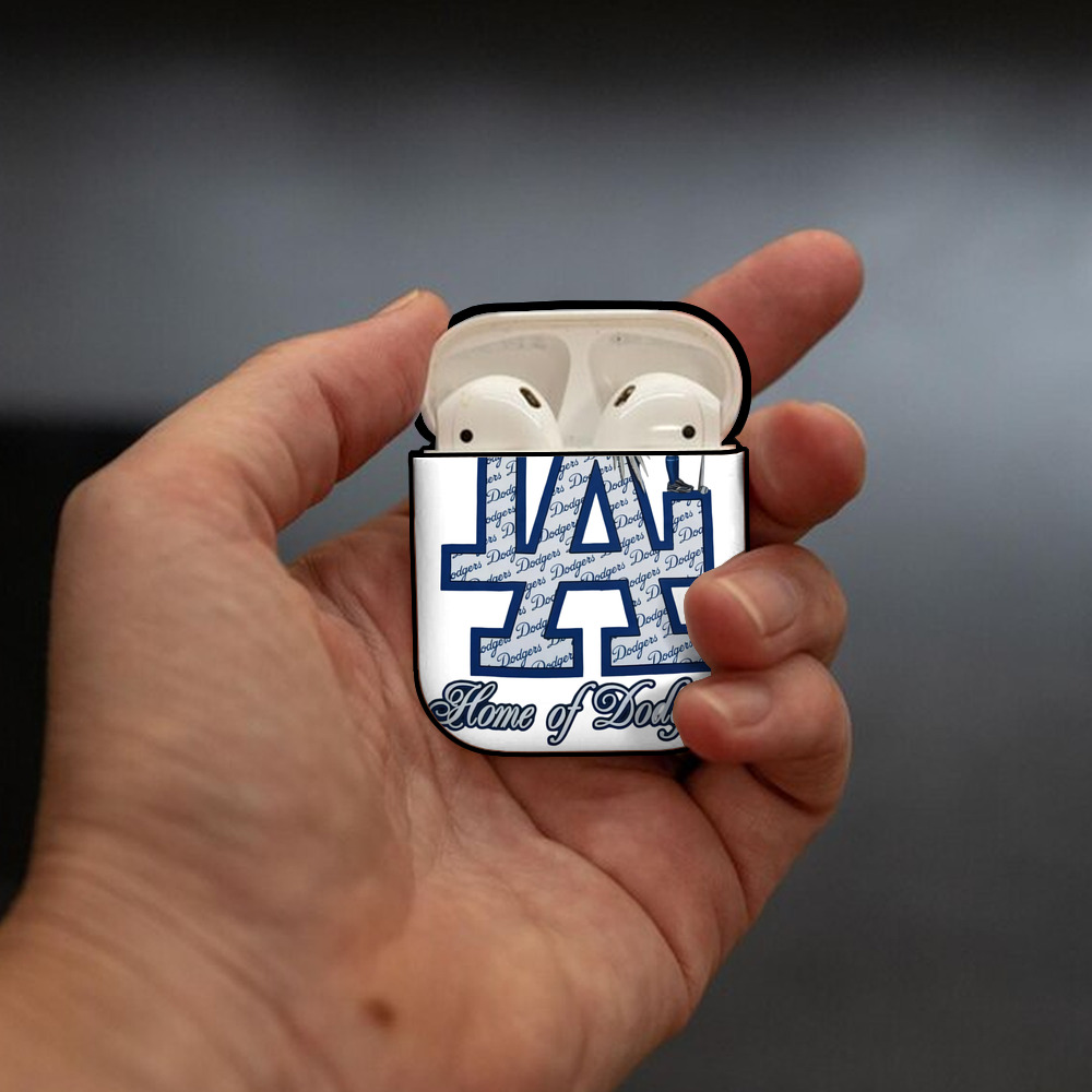  AirPods 2 Case Hard Shell Black, Flexible PC Material, Precise Cutouts, Full Protection, Anti-Fingerprint, Washable, Includes Keychain – Durable & Slim Design