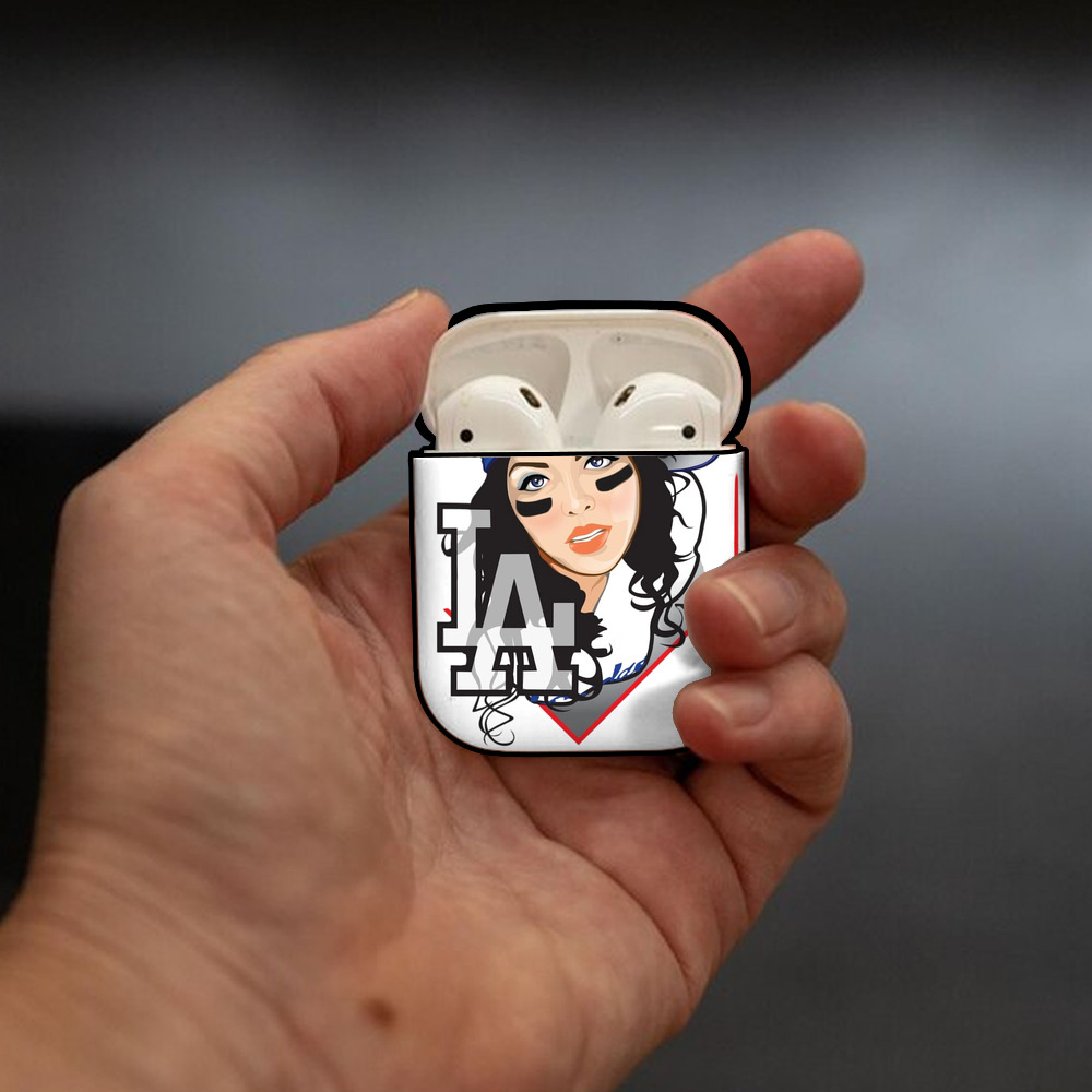  AirPods 2 Case Hard Shell Black, Flexible PC Material, Precise Cutouts, Full Protection, Anti-Fingerprint, Washable, Includes Keychain – Durable & Slim Design