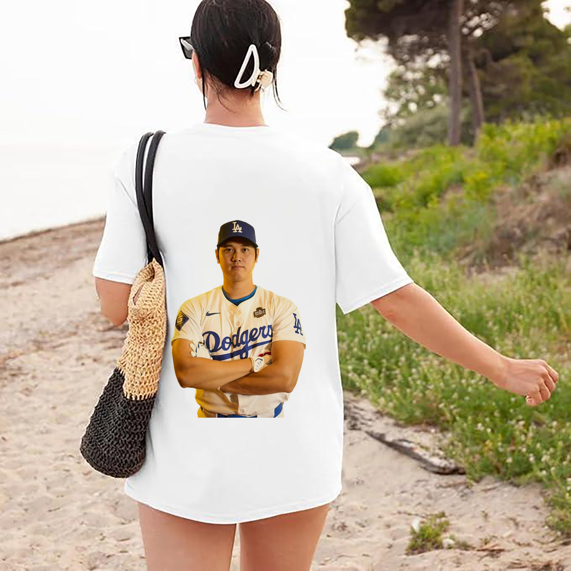  180g Combed Cotton T-Shirt With Back Heat Transfer Print – Soft, Lightweight, Fitted Design – Stylish Casual Wear For Sports & Everyday Use