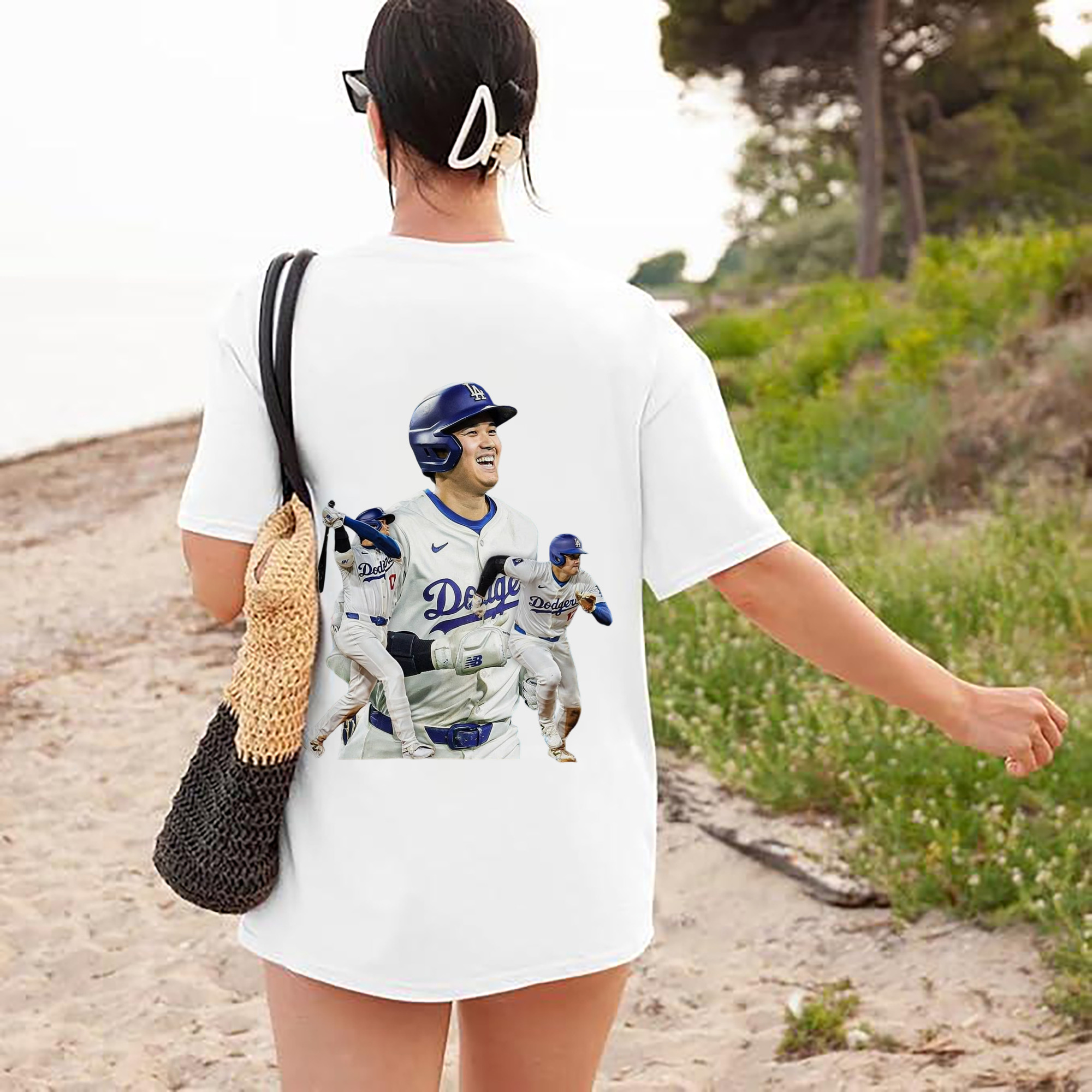  180g Combed Cotton T-Shirt With Back Heat Transfer Print – Soft, Lightweight, Fitted Design – Stylish Casual Wear For Sports & Everyday Use