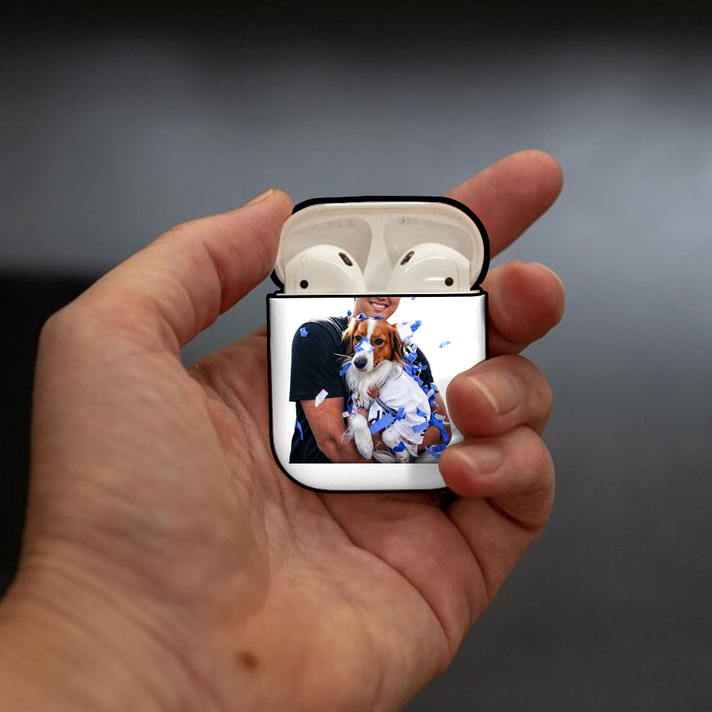  AirPods 2 Case Hard Shell Black, Flexible PC Material, Precise Cutouts, Full Protection, Anti-Fingerprint, Washable, Includes Keychain – Durable & Slim Design