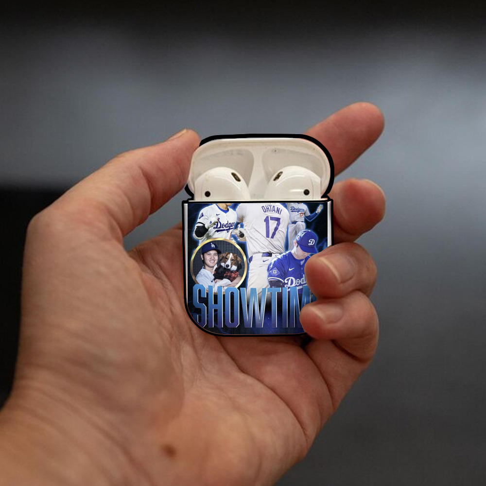  AirPods 2 Case Hard Shell Black, Flexible PC Material, Precise Cutouts, Full Protection, Anti-Fingerprint, Washable, Includes Keychain – Durable & Slim Design