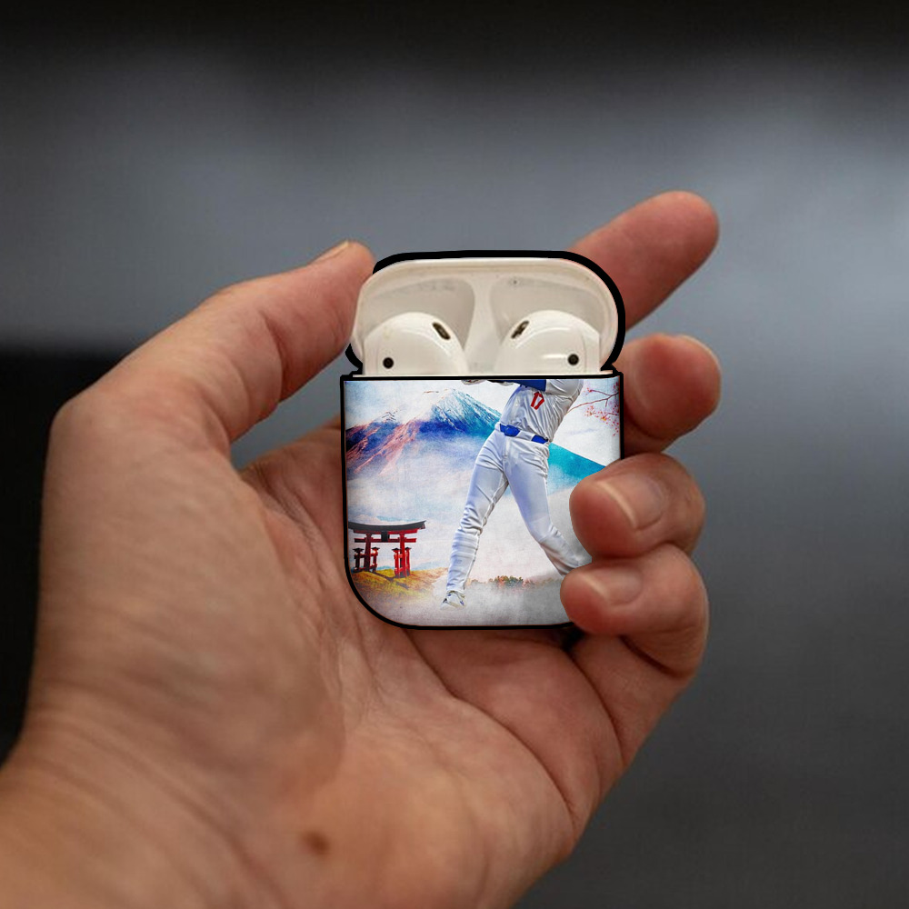  AirPods 2 Case Hard Shell Black, Flexible PC Material, Precise Cutouts, Full Protection, Anti-Fingerprint, Washable, Includes Keychain – Durable & Slim Design