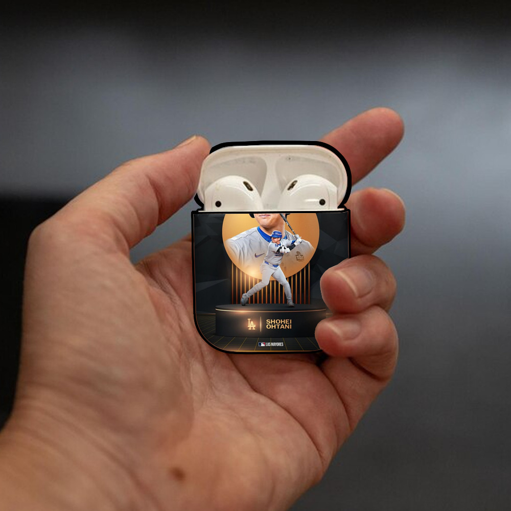  AirPods 2 Case Hard Shell Black, Flexible PC Material, Precise Cutouts, Full Protection, Anti-Fingerprint, Washable, Includes Keychain – Durable & Slim Design