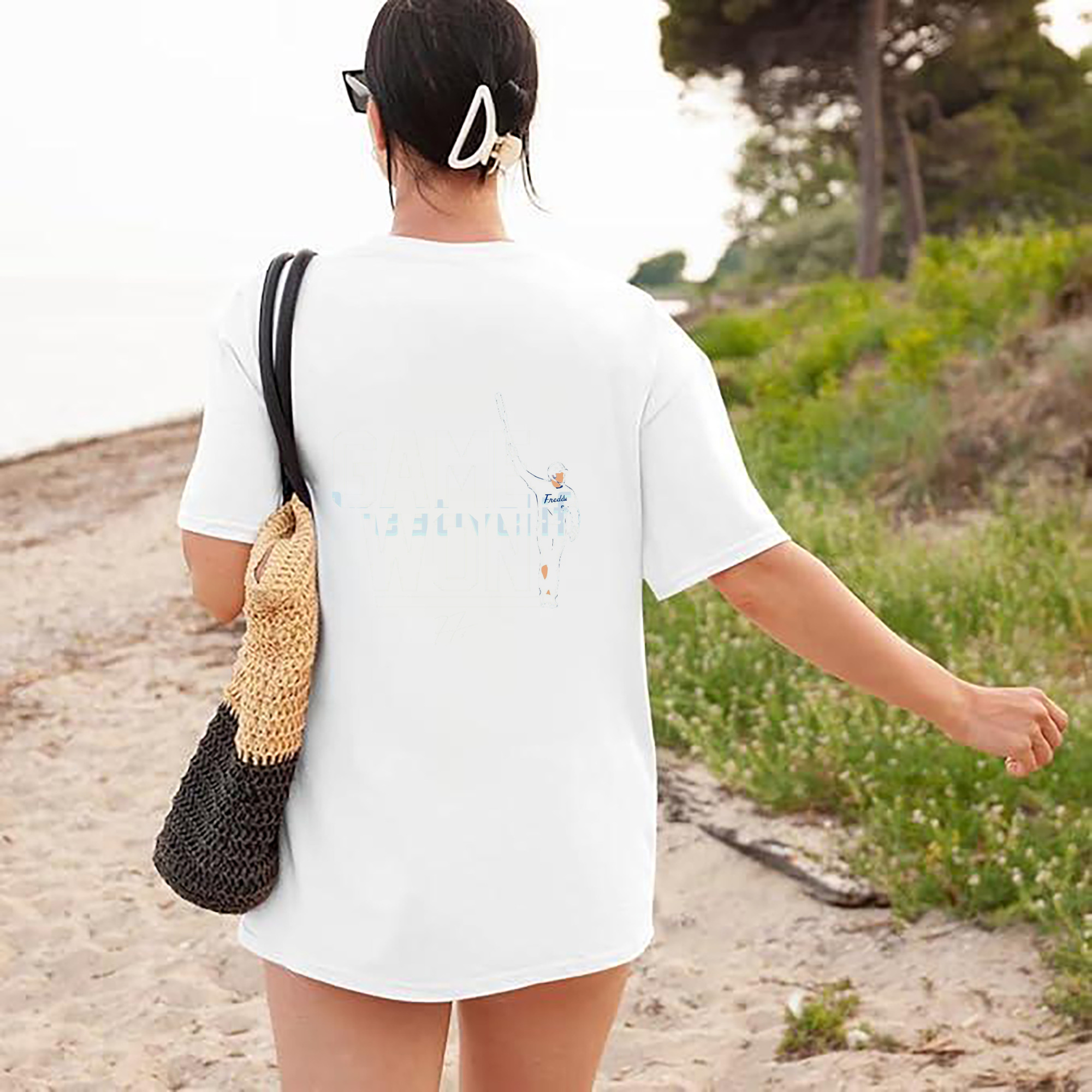  180g Combed Cotton T-Shirt With Back Heat Transfer Print – Soft, Lightweight, Fitted Design – Stylish Casual Wear For Sports & Everyday Use