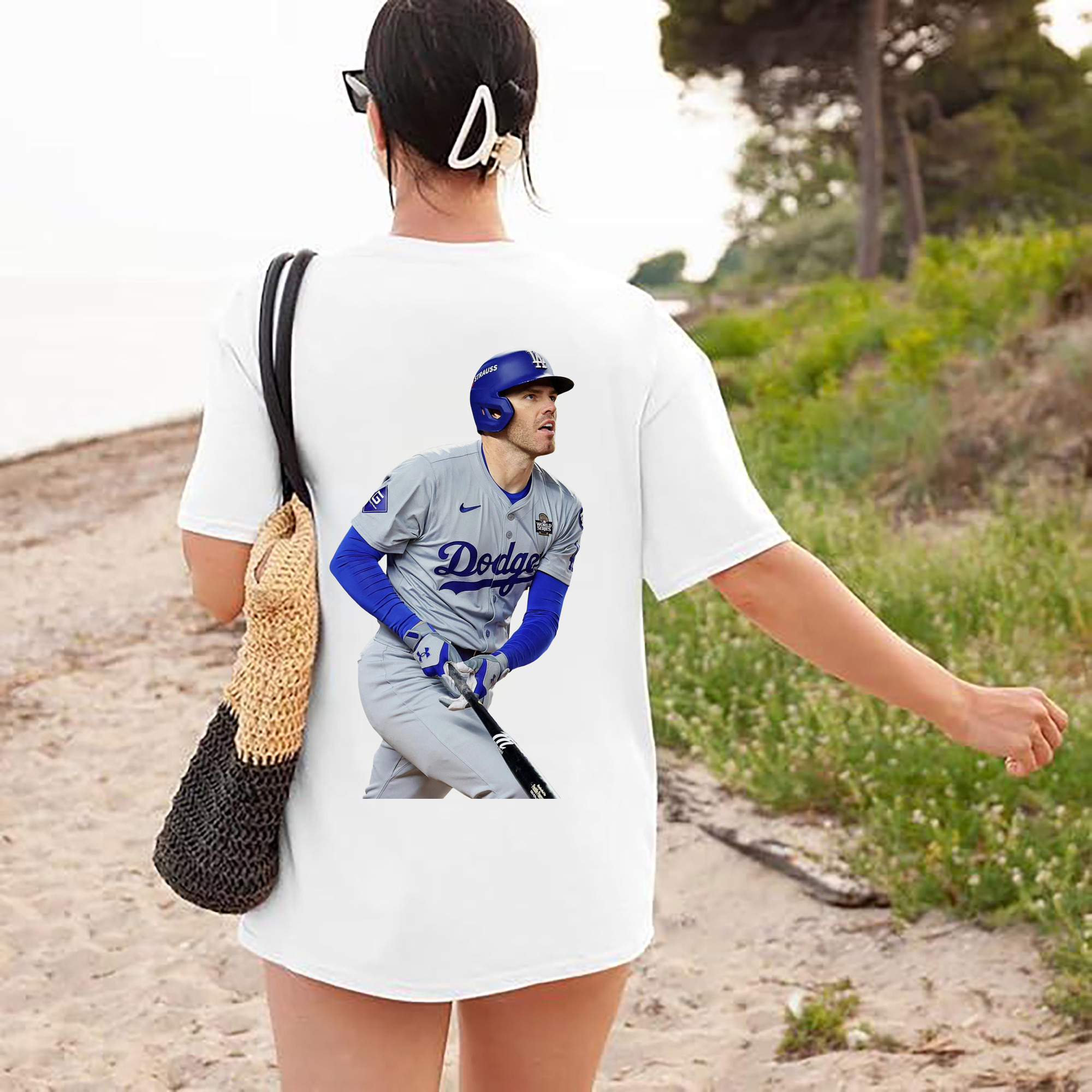  180g Combed Cotton T-Shirt With Back Heat Transfer Print – Soft, Lightweight, Fitted Design – Stylish Casual Wear For Sports & Everyday Use