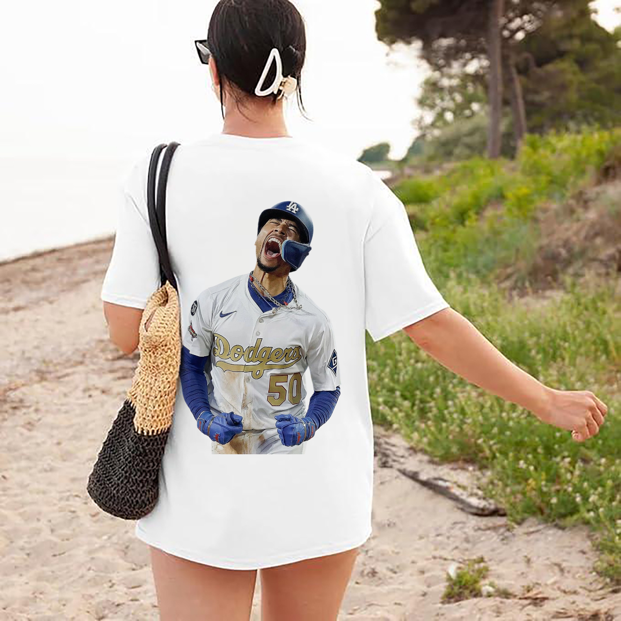  180g Combed Cotton T-Shirt With Back Heat Transfer Print – Soft, Lightweight, Fitted Design – Stylish Casual Wear For Sports & Everyday Use