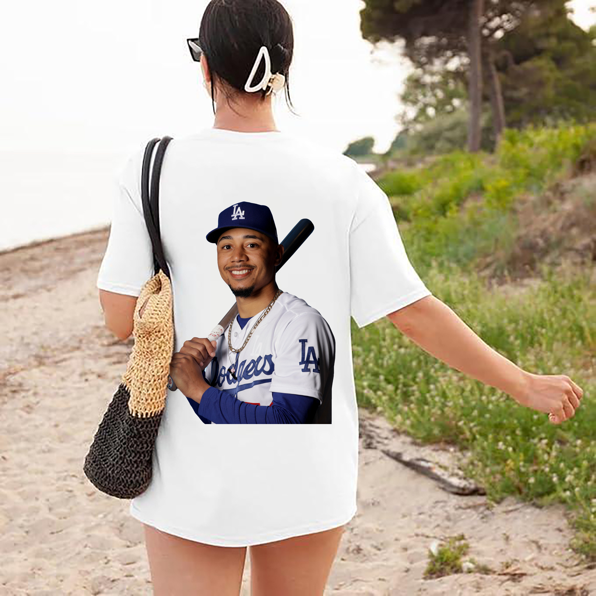  180g Combed Cotton T-Shirt With Back Heat Transfer Print – Soft, Lightweight, Fitted Design – Stylish Casual Wear For Sports & Everyday Use