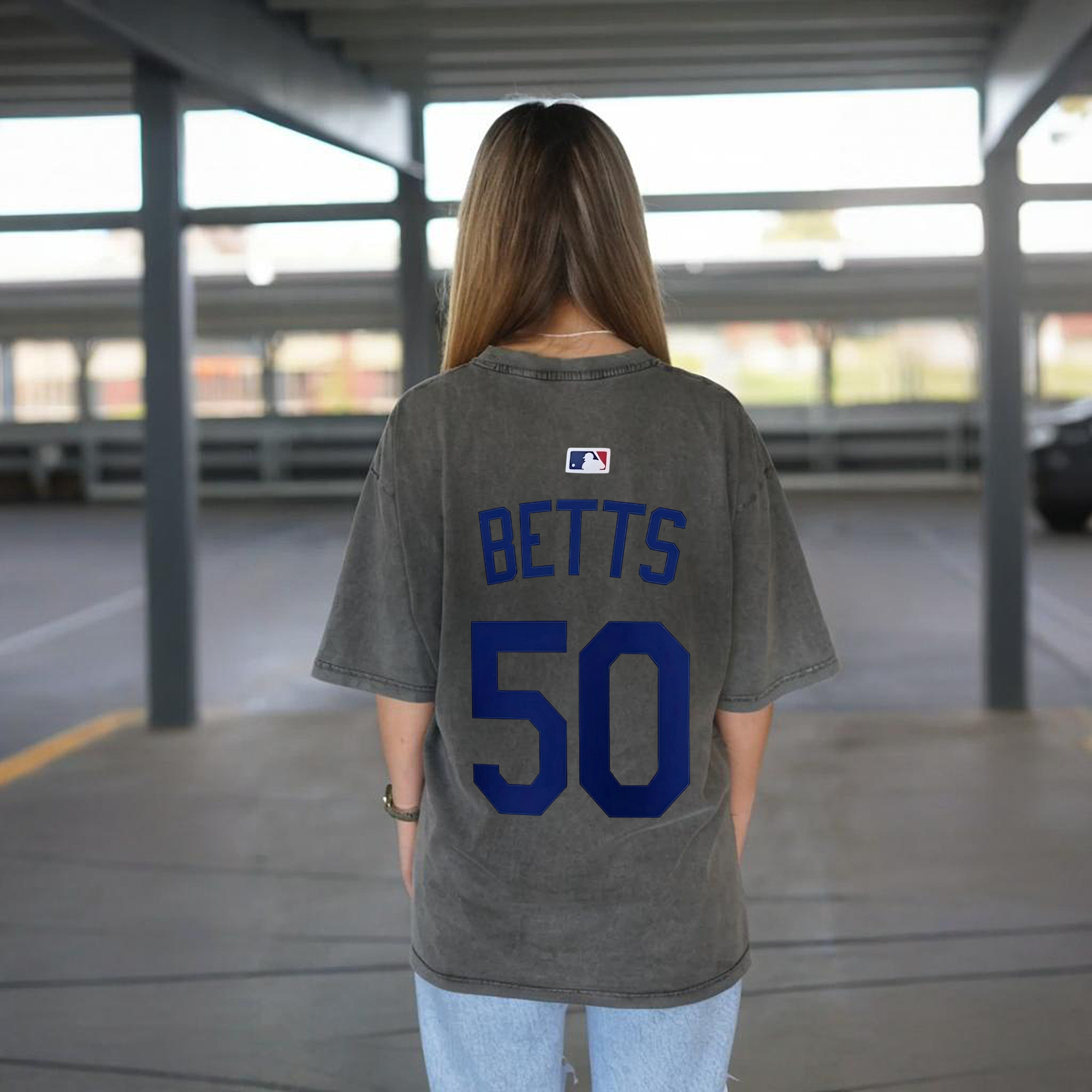  Washed Vintage 230g Cotton Oversized T-Shirt With Back Heat Transfer Print – Soft, Lightweight & Stylish – Comfortable Casual Wear For Sports & Everyday Use