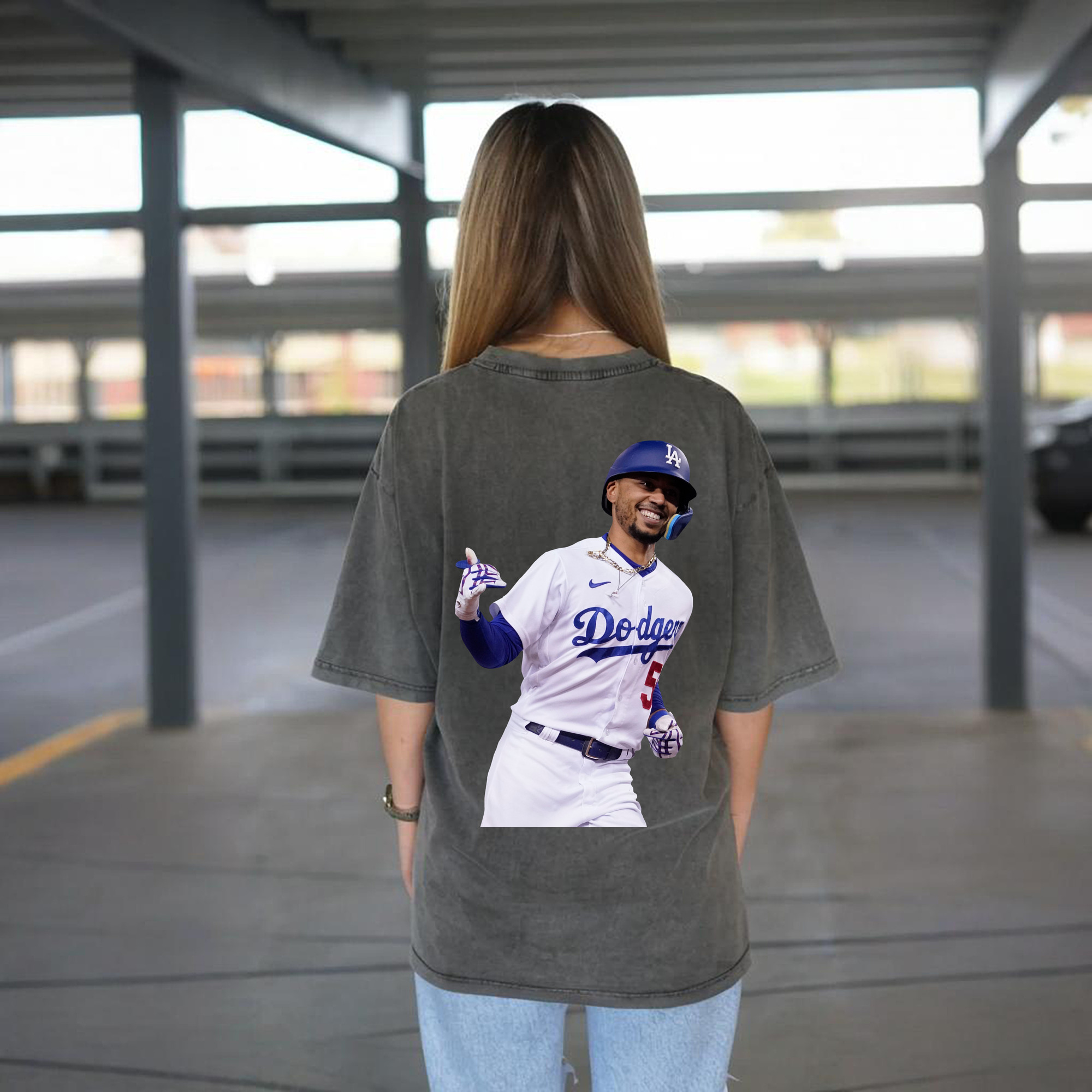  Washed Vintage 230g Cotton Oversized T-Shirt With Back Heat Transfer Print – Soft, Lightweight & Stylish – Comfortable Casual Wear For Sports & Everyday Use