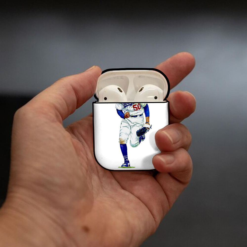  AirPods 2 Case Hard Shell Black, Flexible PC Material, Precise Cutouts, Full Protection, Anti-Fingerprint, Washable, Includes Keychain – Durable & Slim Design