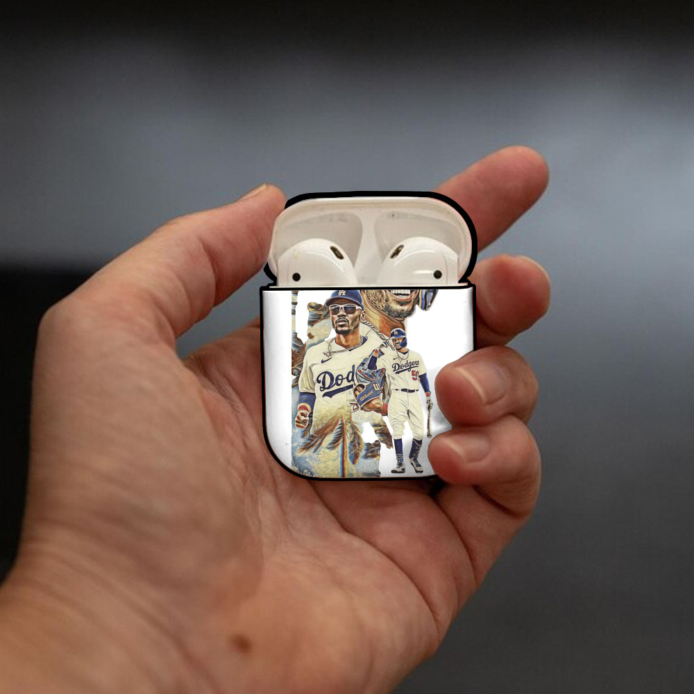  AirPods 2 Case Hard Shell Black, Flexible PC Material, Precise Cutouts, Full Protection, Anti-Fingerprint, Washable, Includes Keychain – Durable & Slim Design