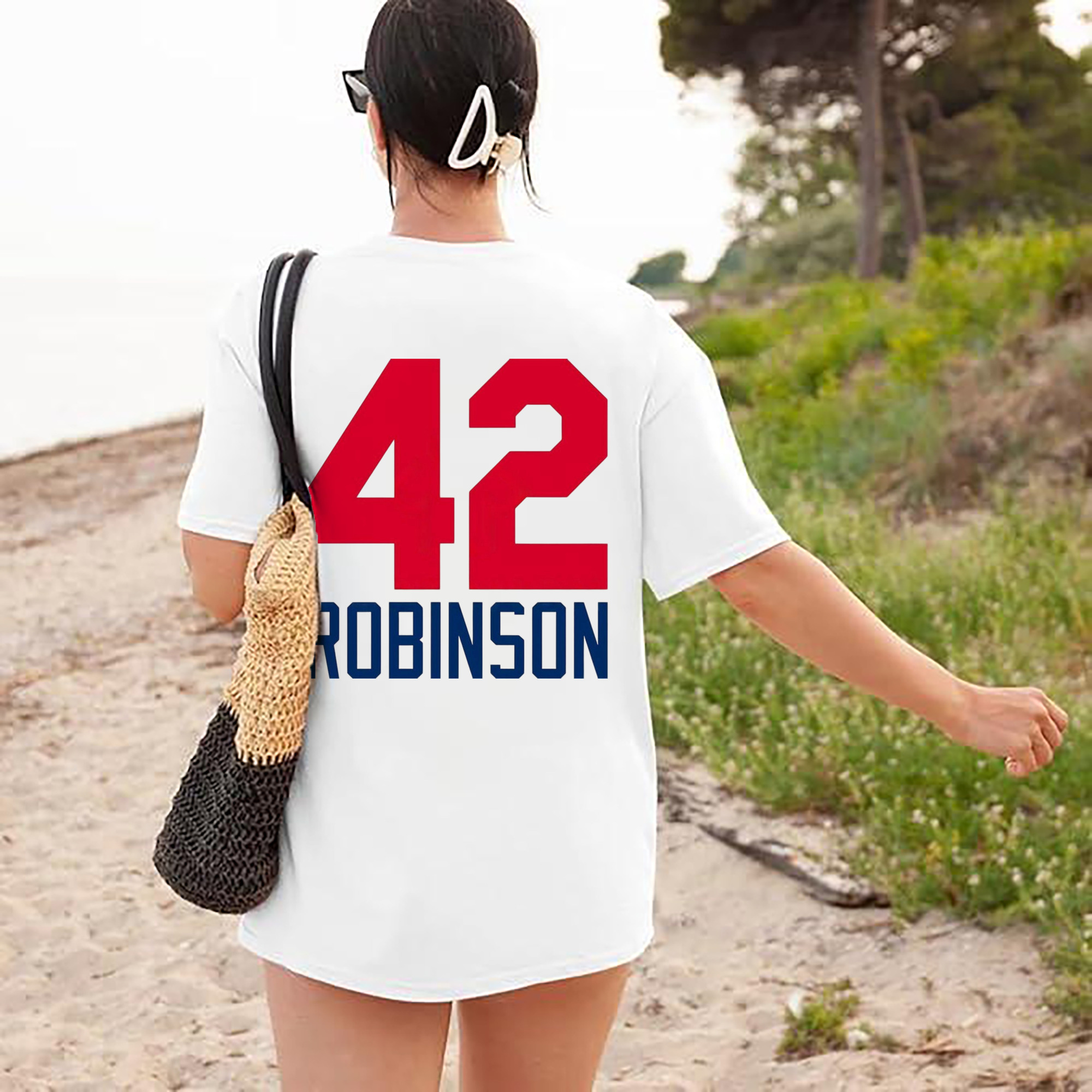  180g Combed Cotton T-Shirt With Back Heat Transfer Print – Soft, Lightweight, Fitted Design – Stylish Casual Wear For Sports & Everyday Use