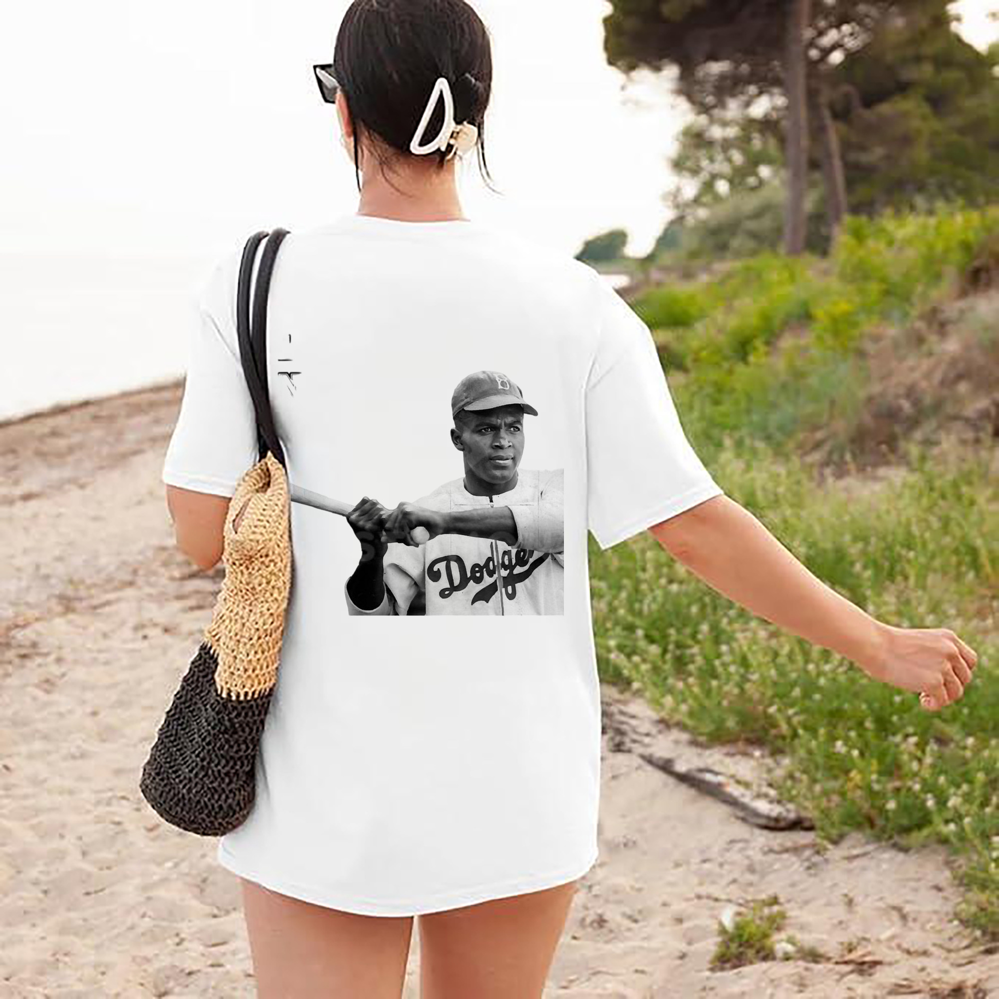  180g Combed Cotton T-Shirt With Back Heat Transfer Print – Soft, Lightweight, Fitted Design – Stylish Casual Wear For Sports & Everyday Use