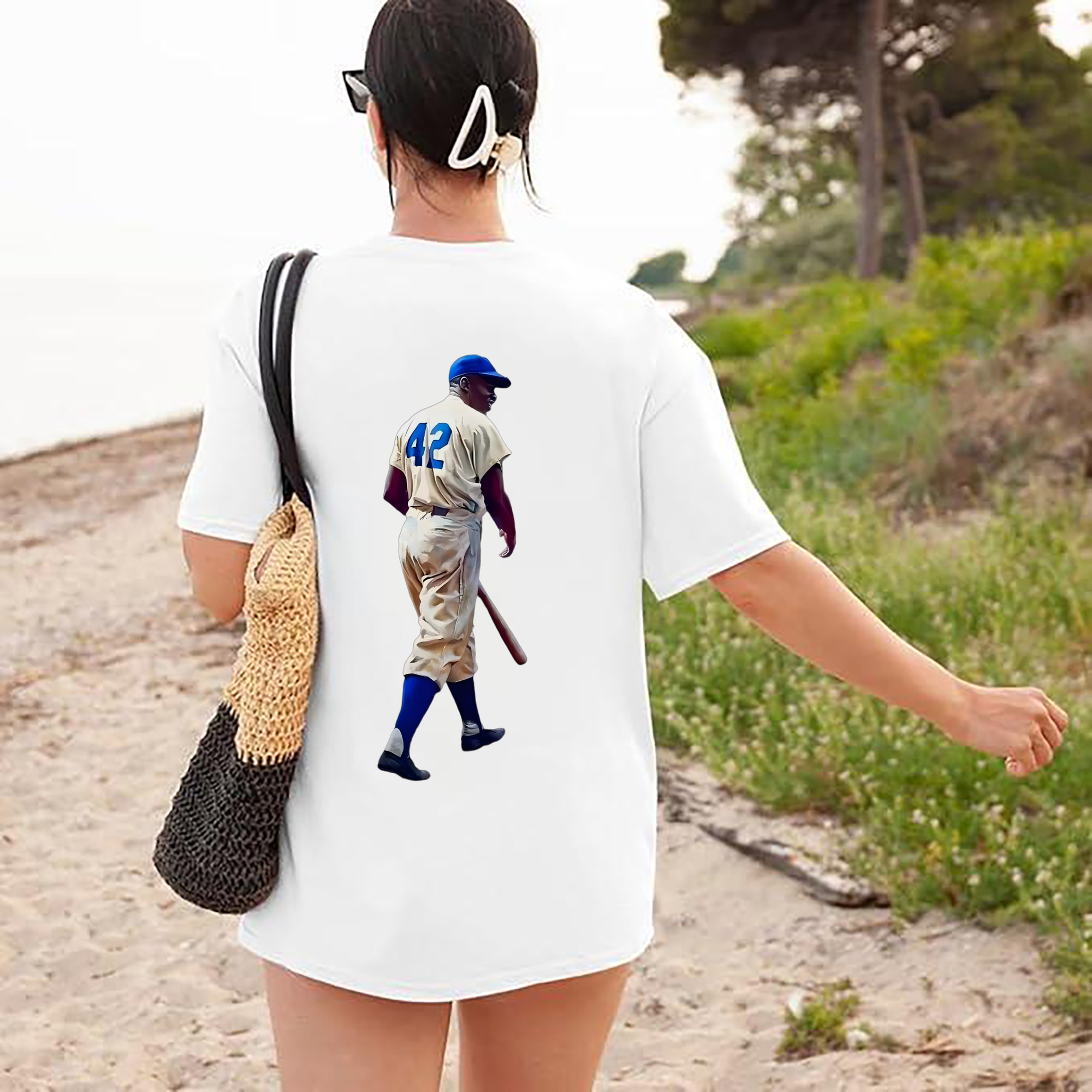  180g Combed Cotton T-Shirt With Back Heat Transfer Print – Soft, Lightweight, Fitted Design – Stylish Casual Wear For Sports & Everyday Use