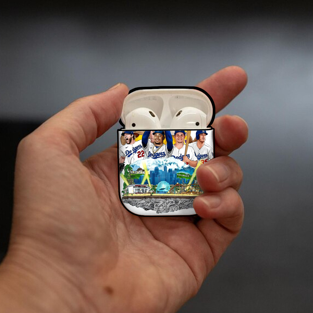  AirPods 2 Case Hard Shell Black, Flexible PC Material, Precise Cutouts, Full Protection, Anti-Fingerprint, Washable, Includes Keychain – Durable & Slim Design